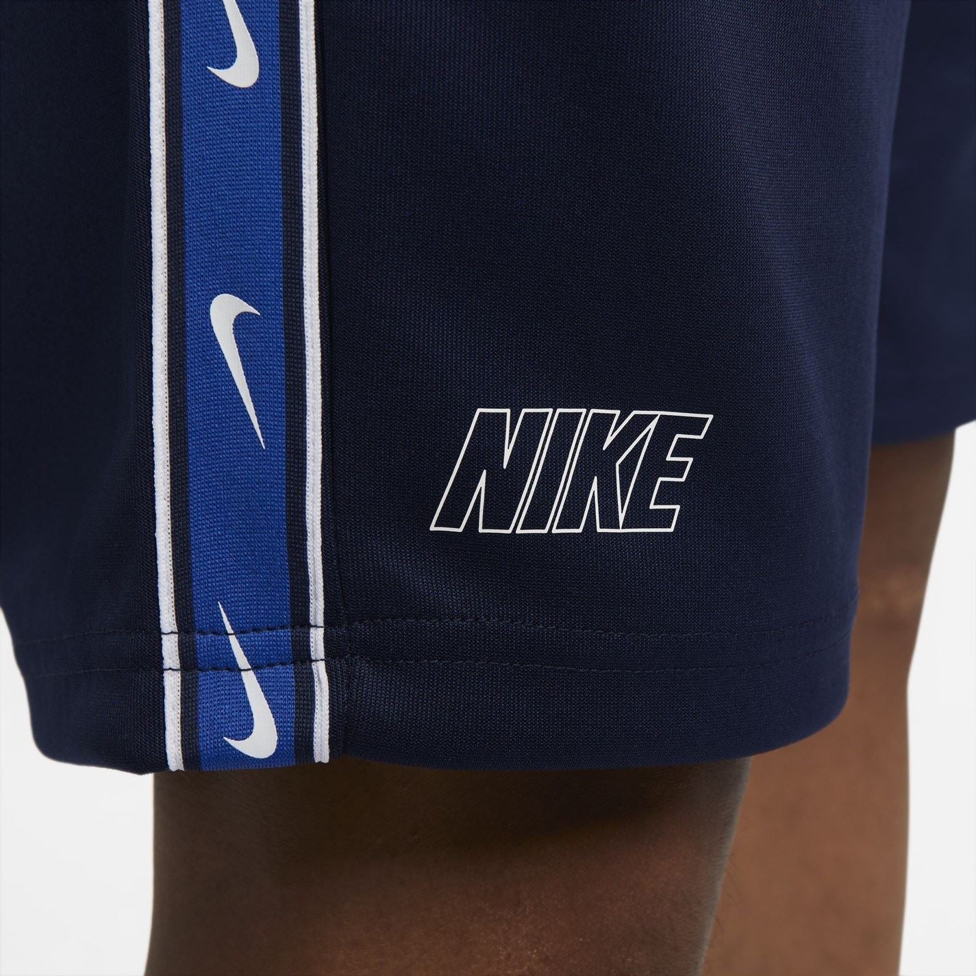 Nike Nsw Repeat Athletic Shorts