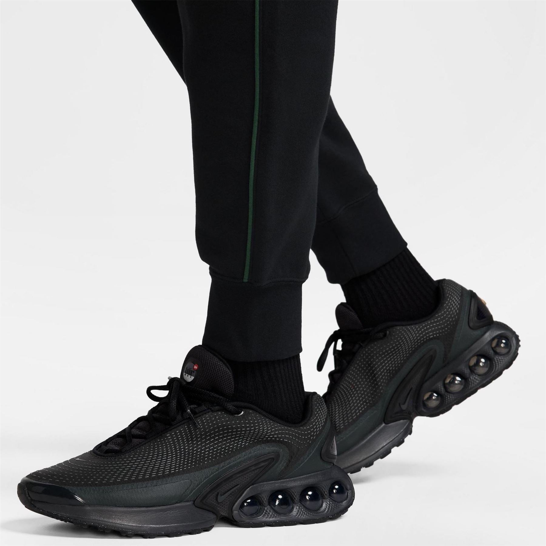 Nike Air Solid Patterned Slim Combat Joggers