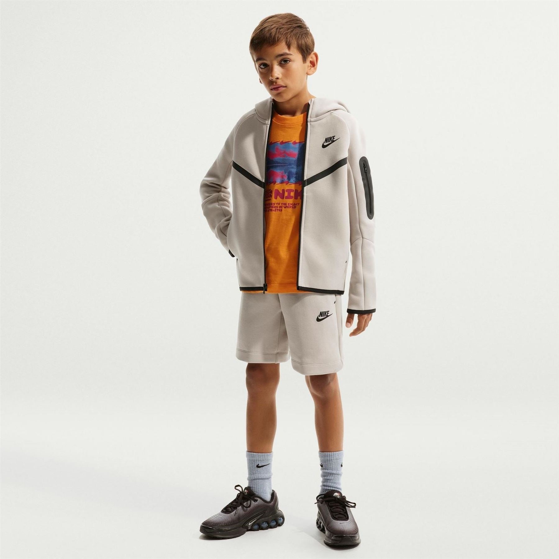 Nike Tech Fleece Regular Fit Hooded Sweatshirt Jacket