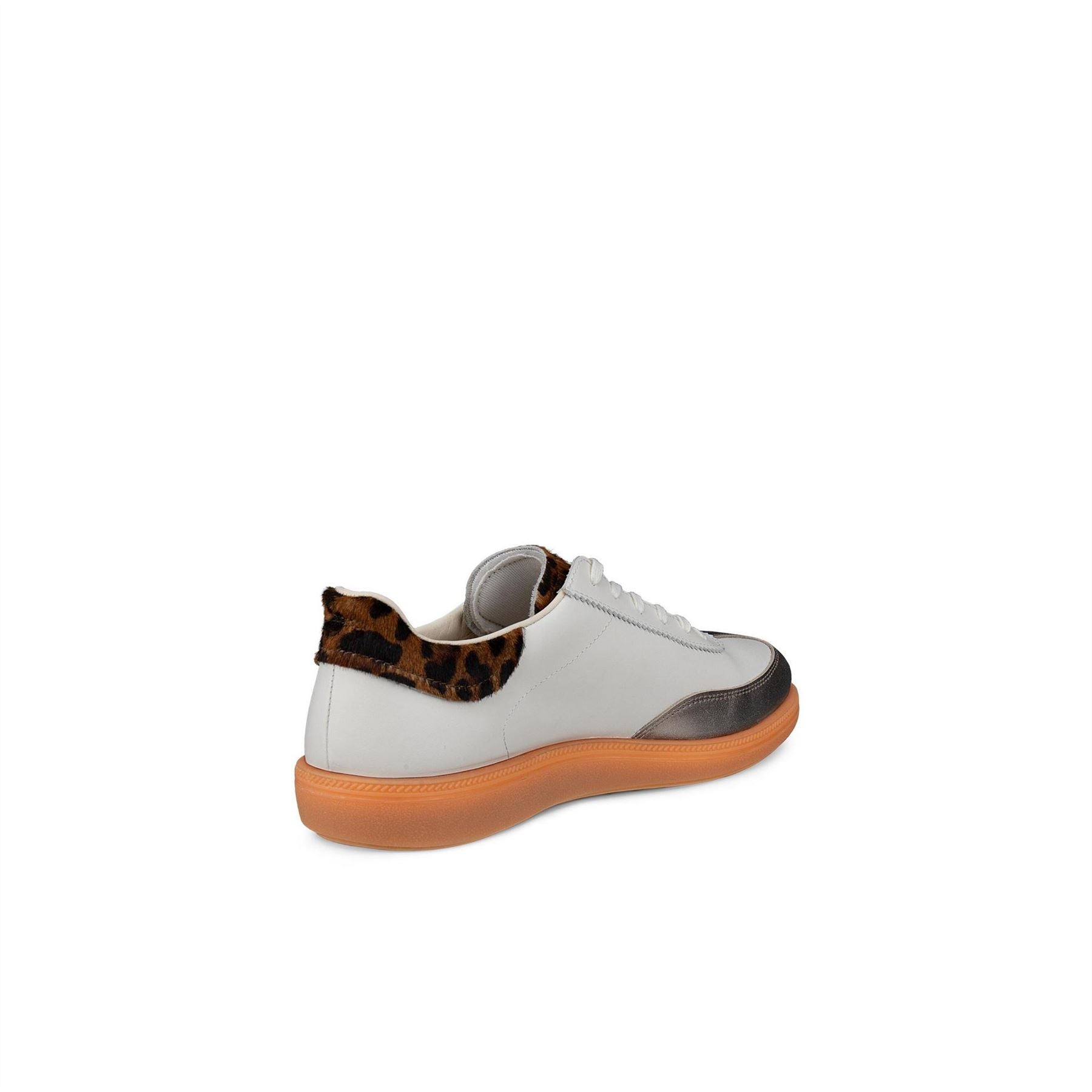 Ecco Court Trainers