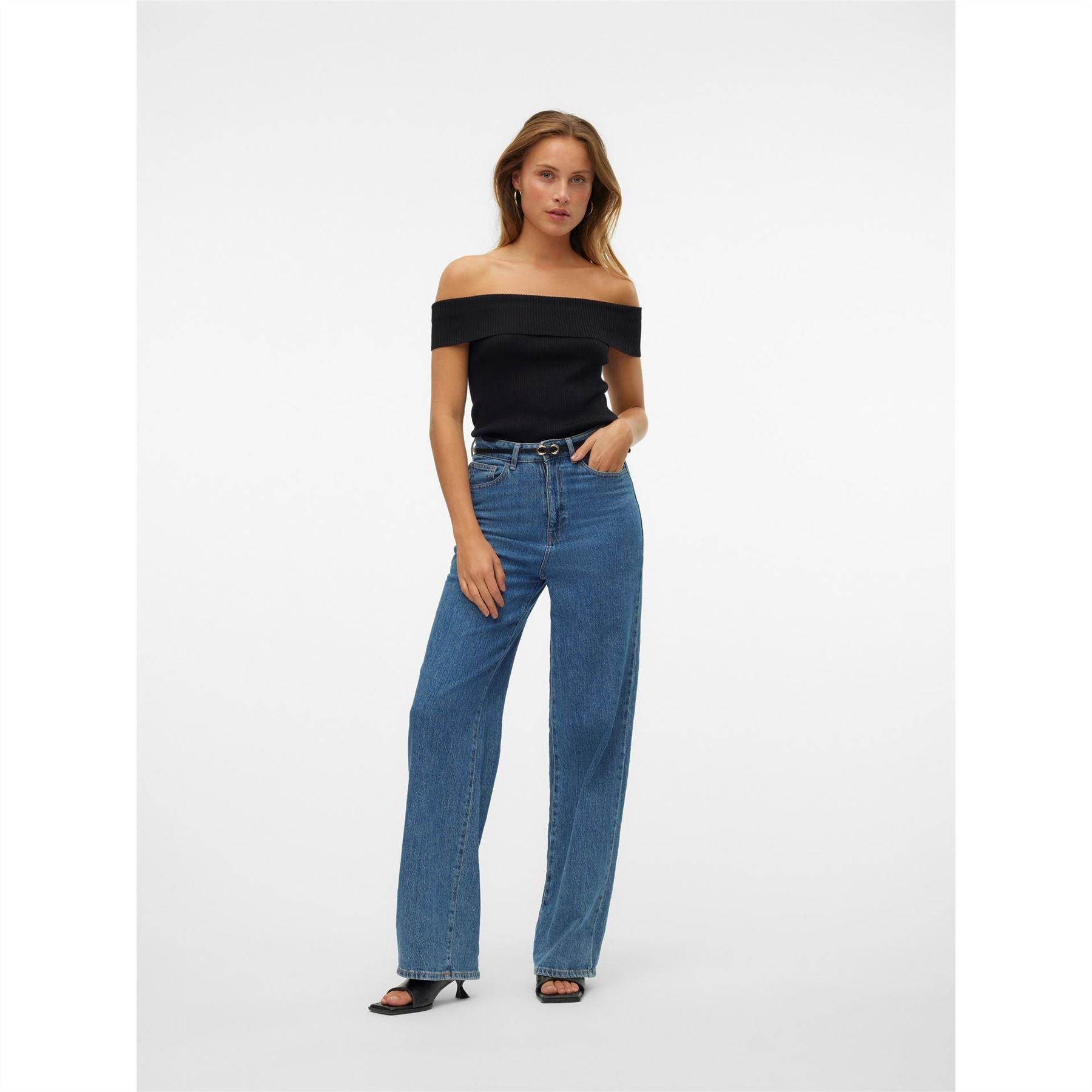 Vero Moda Off-The-Shoulder Slim Fit T-Shirt