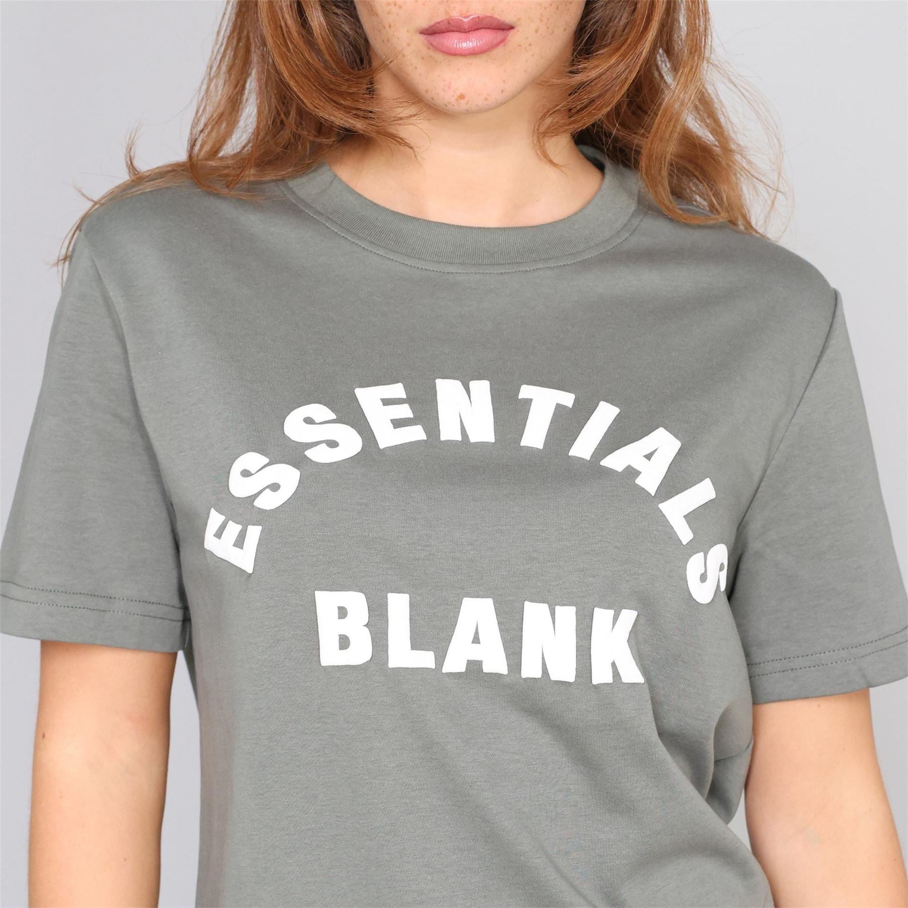Blank Essentials Lettering Crew Neck Ribbed Collar Short Sleeve Boyfriend T-Shirt