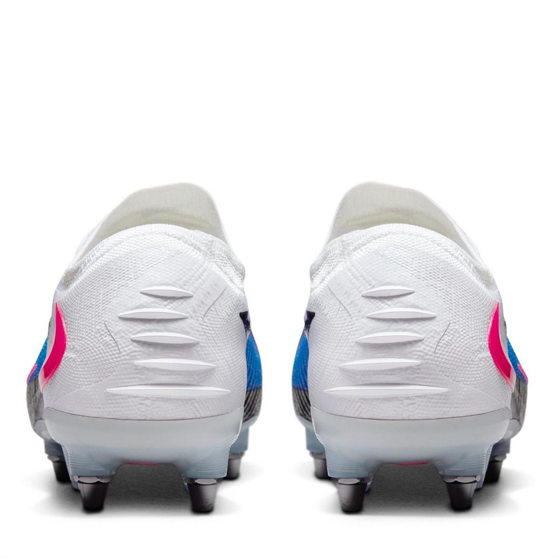 Nike Phantom 6 Low Elite Adults Soft Ground Football Boots