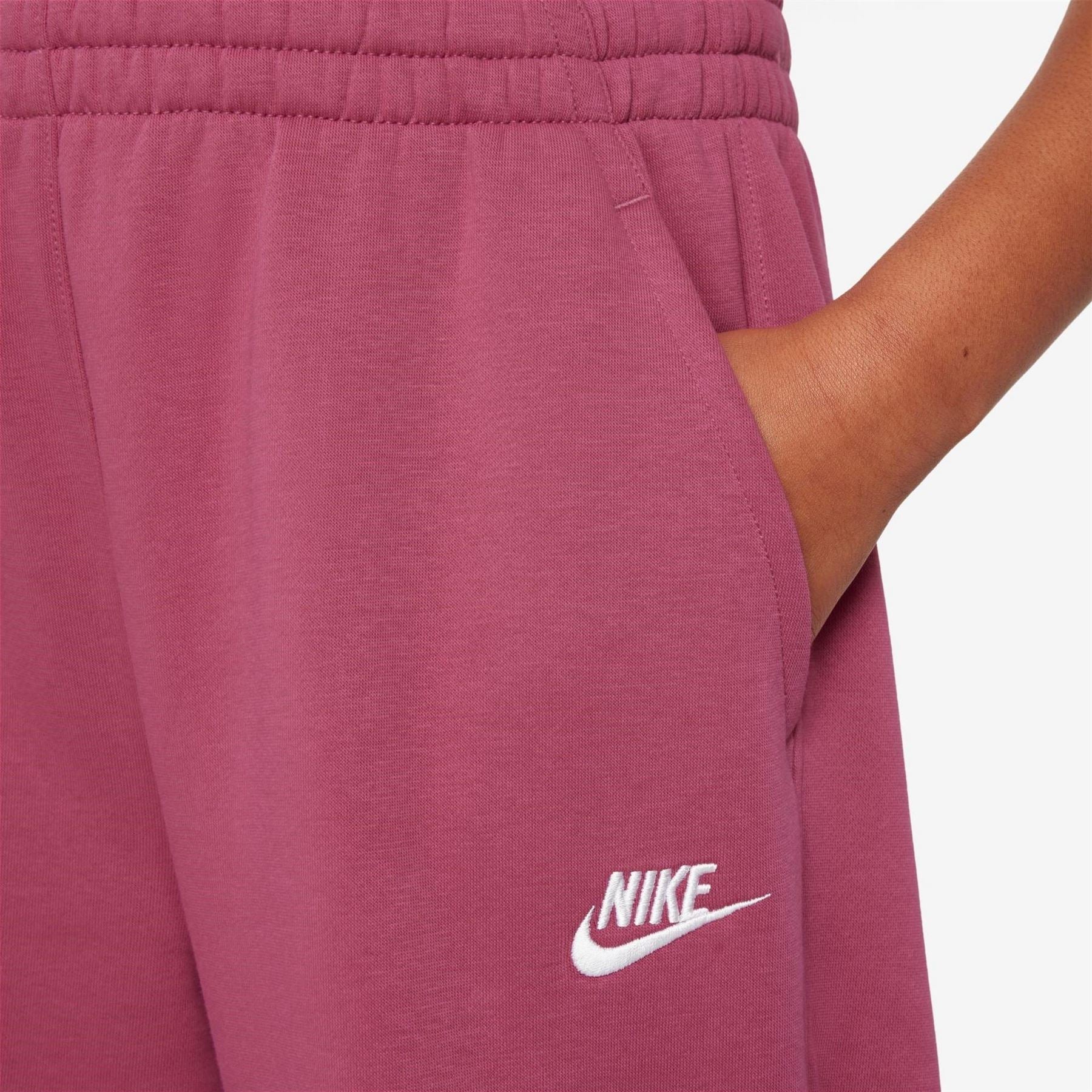 Nike Club Fleece Big Kids (girls) Loose Pants