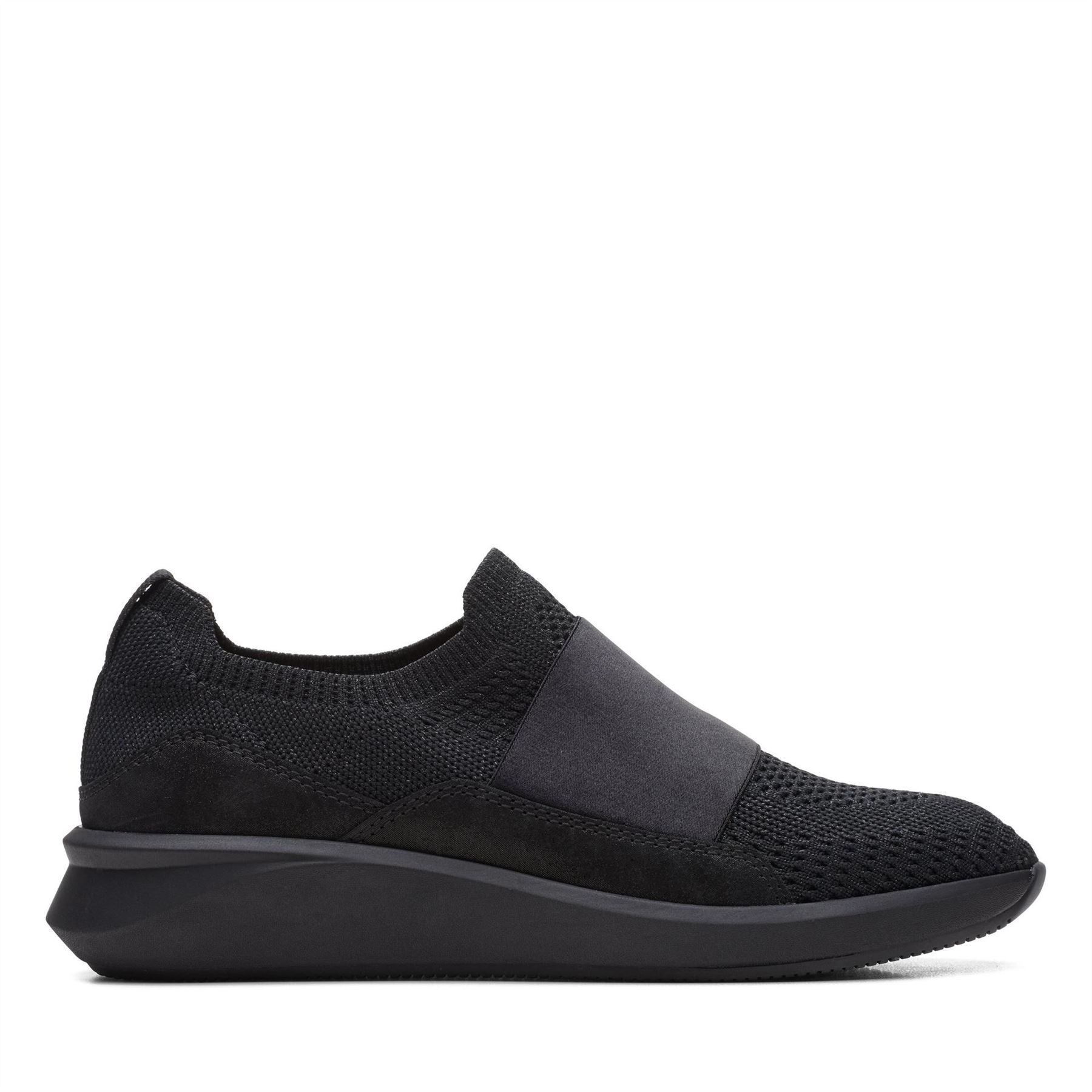 Clarks Un Rio Knit Trainers
