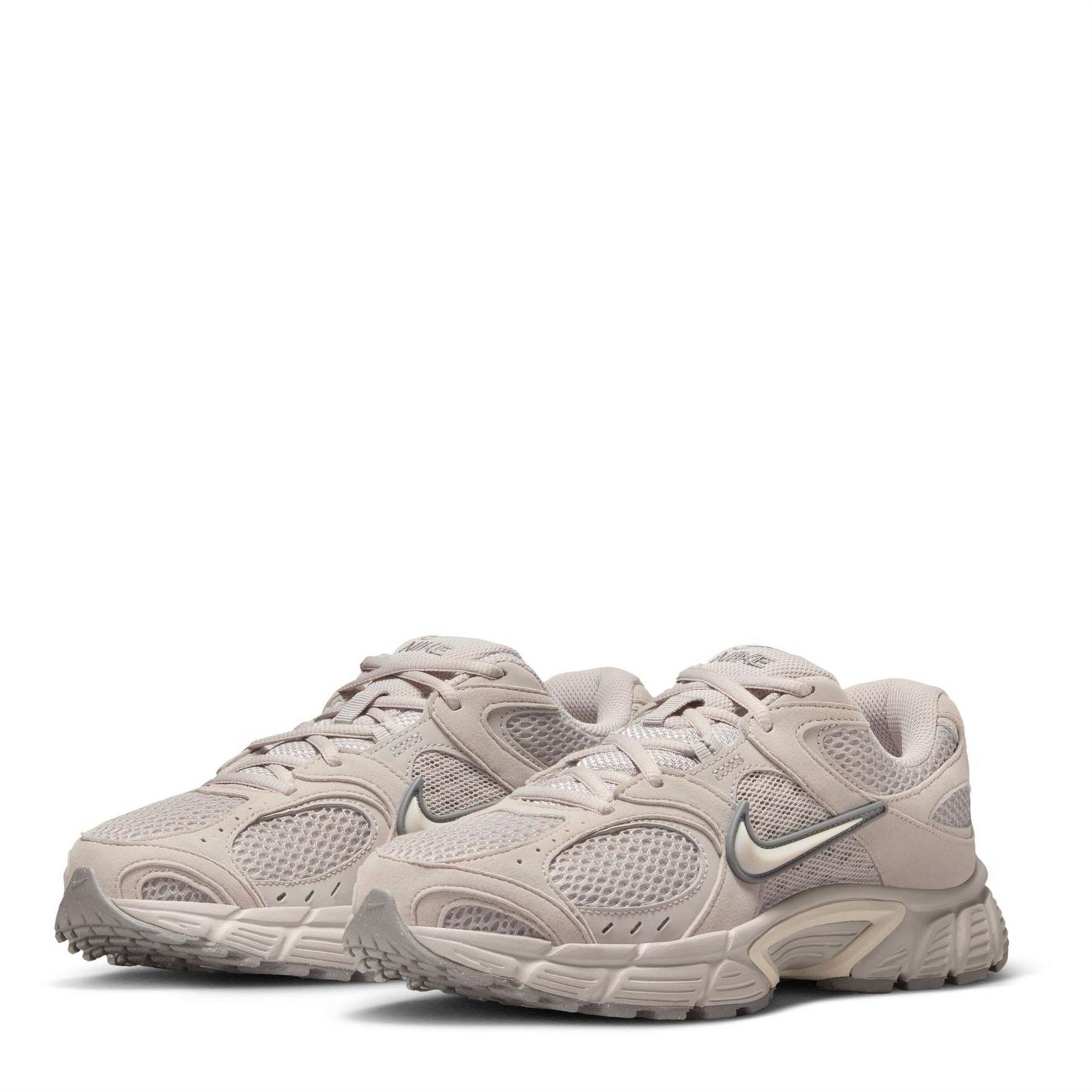 Nike Vomero Run 5 Lace-Up Running Trainers