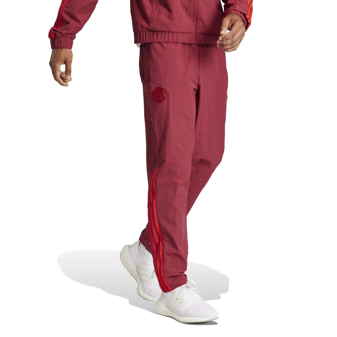 adidas Manchester United Presentation Bottoms 2023 2024 Adults