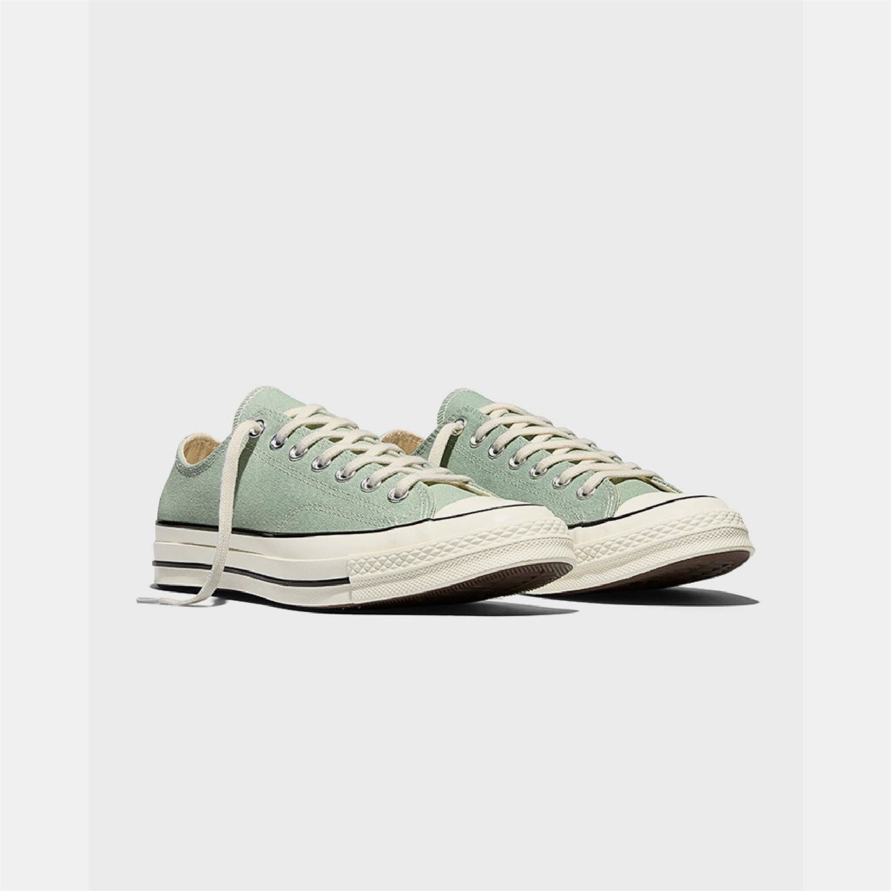 Converse Adults Chuck 70 Canvasas High Top Trainers