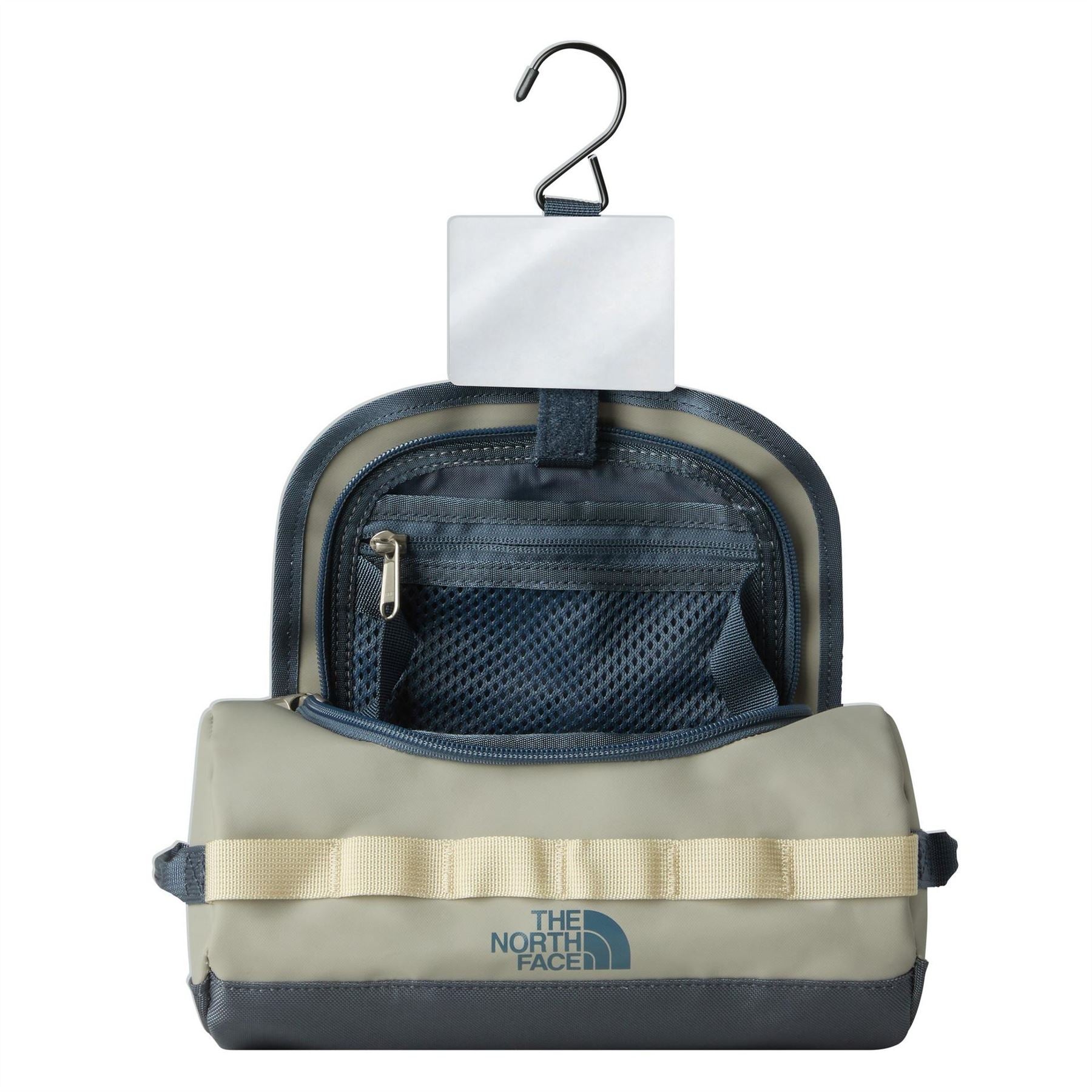The North Face Camp Travel Washbag