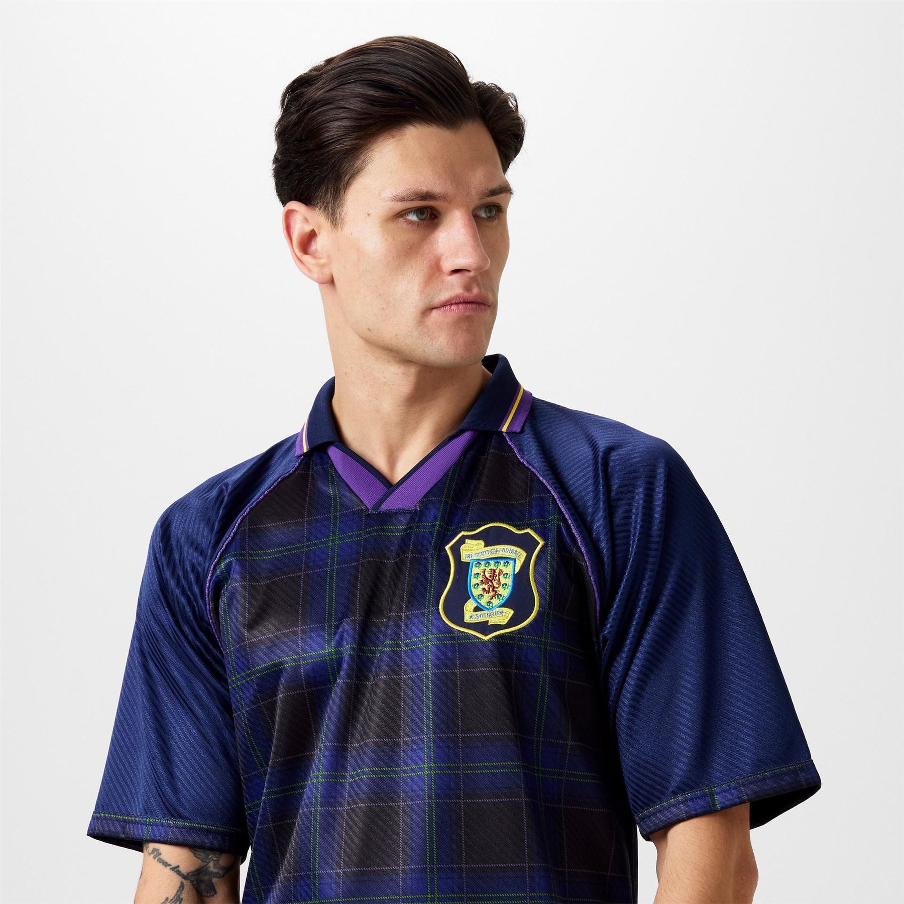 Score Draw Scotland 96 V Neck Regular Fit T Shirt