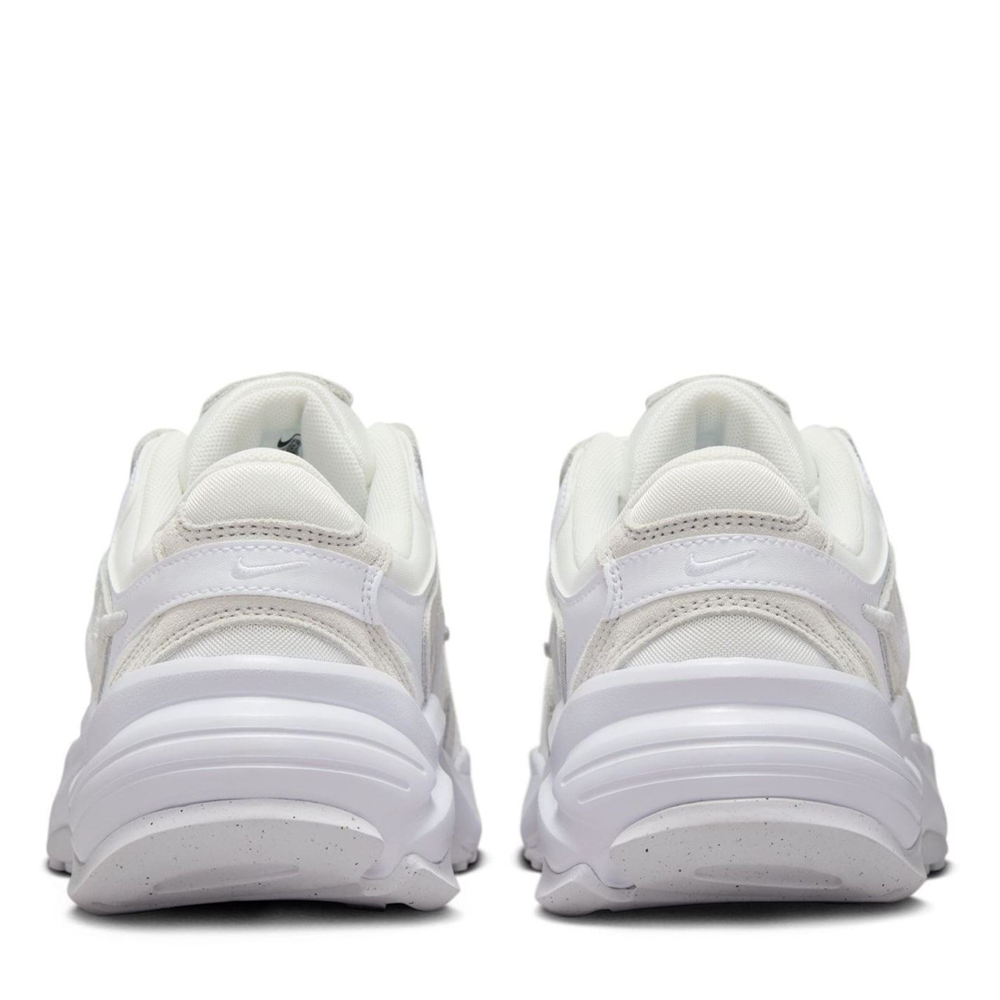 Nike Low Top Running Sneakers