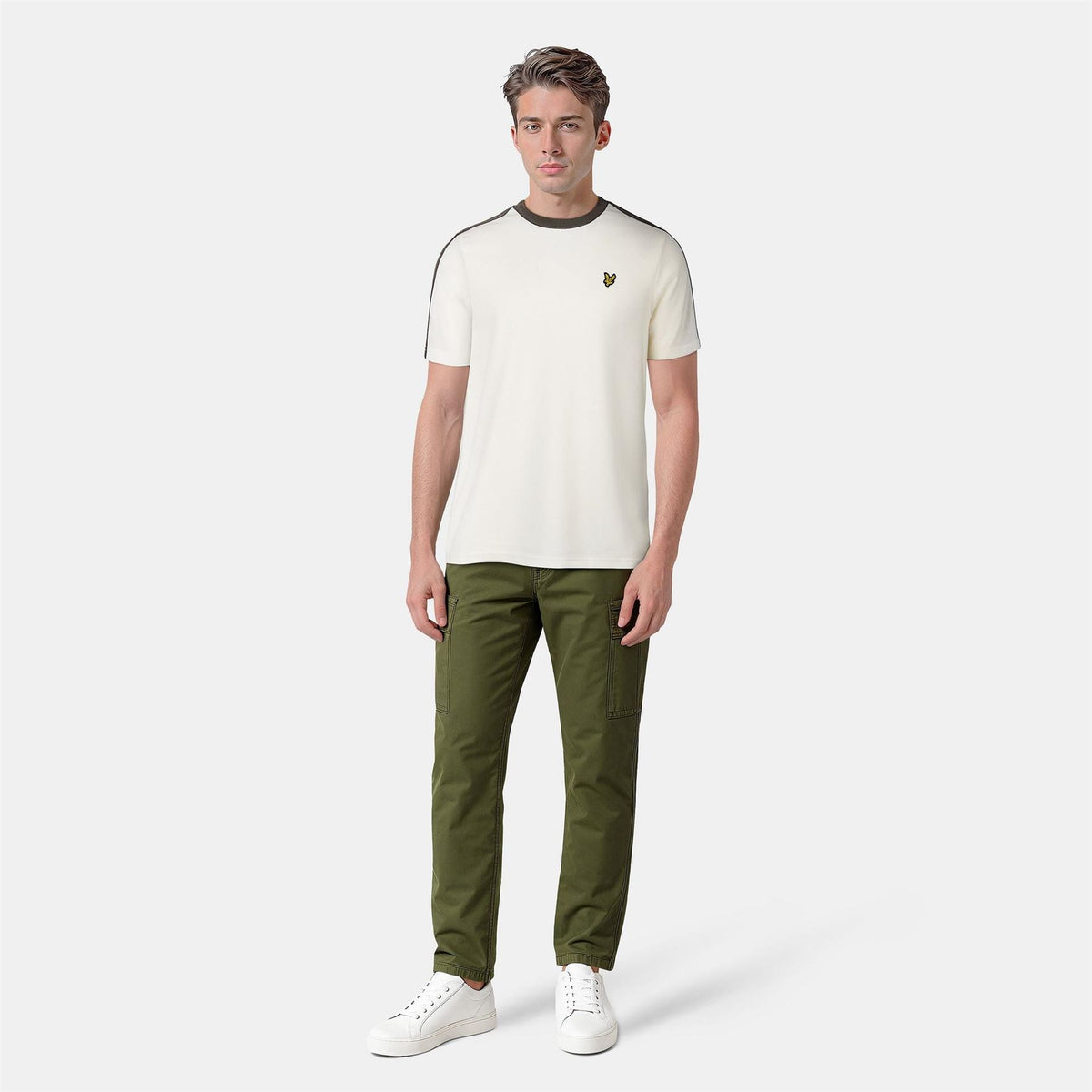 Lyle and Scott Regular Fit Contrast T-Shirt