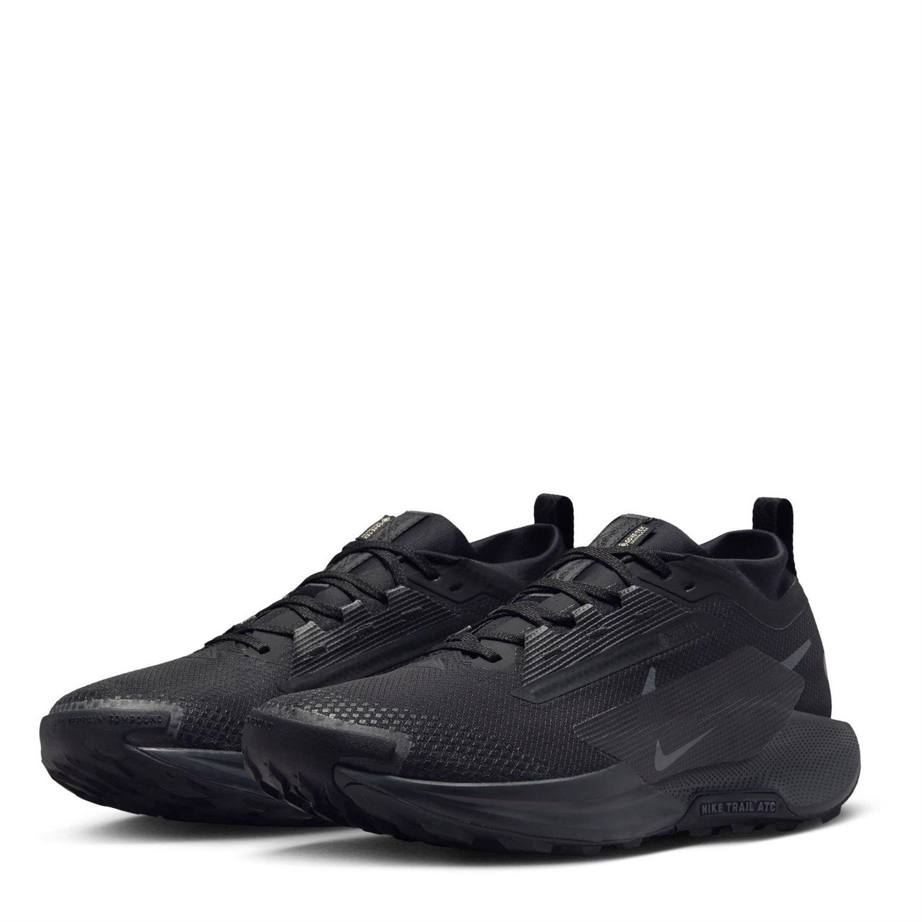 Nike Pegasus Trail 5 Low Top Running Sneakers