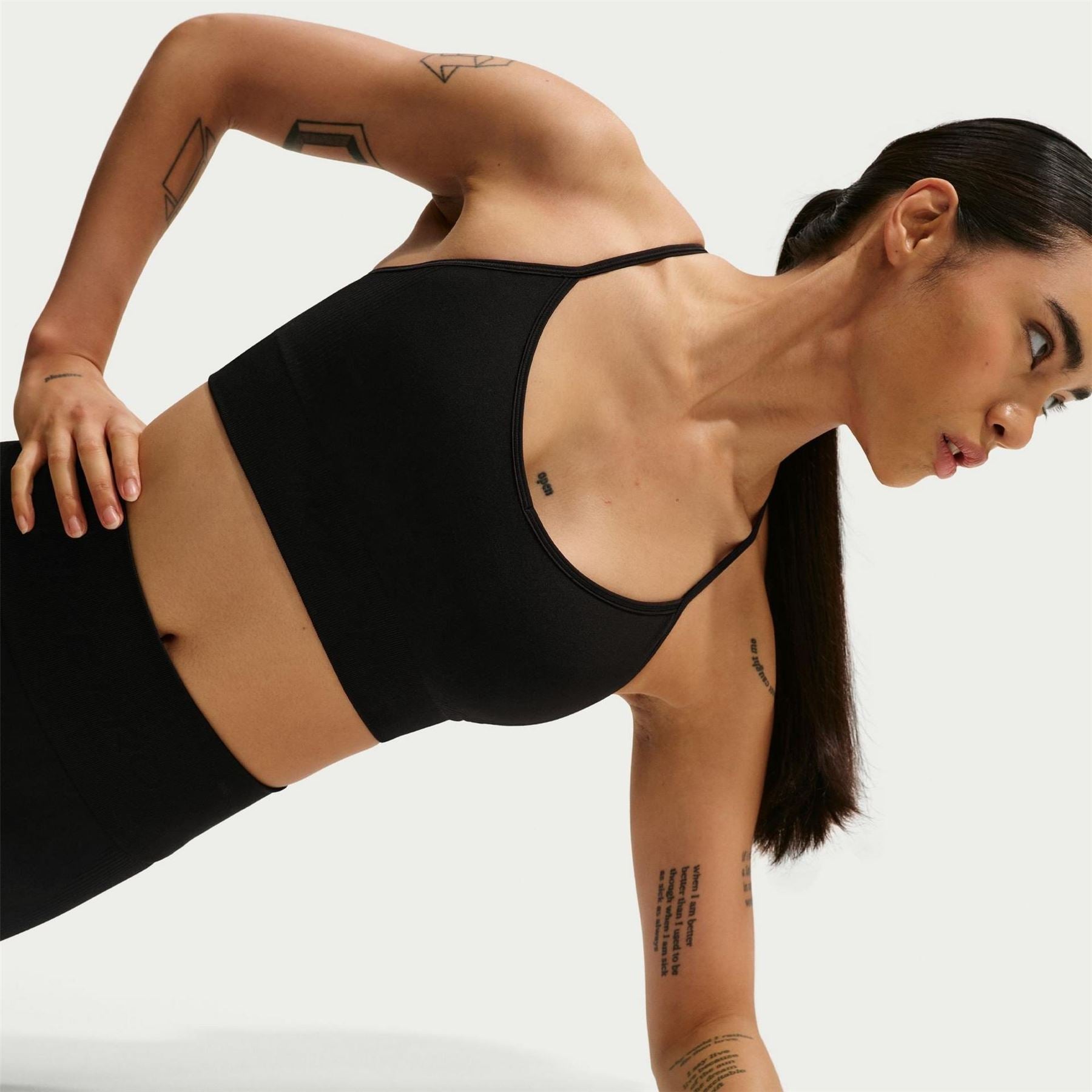 Nike Medium Impact Non Wired Sports Bra