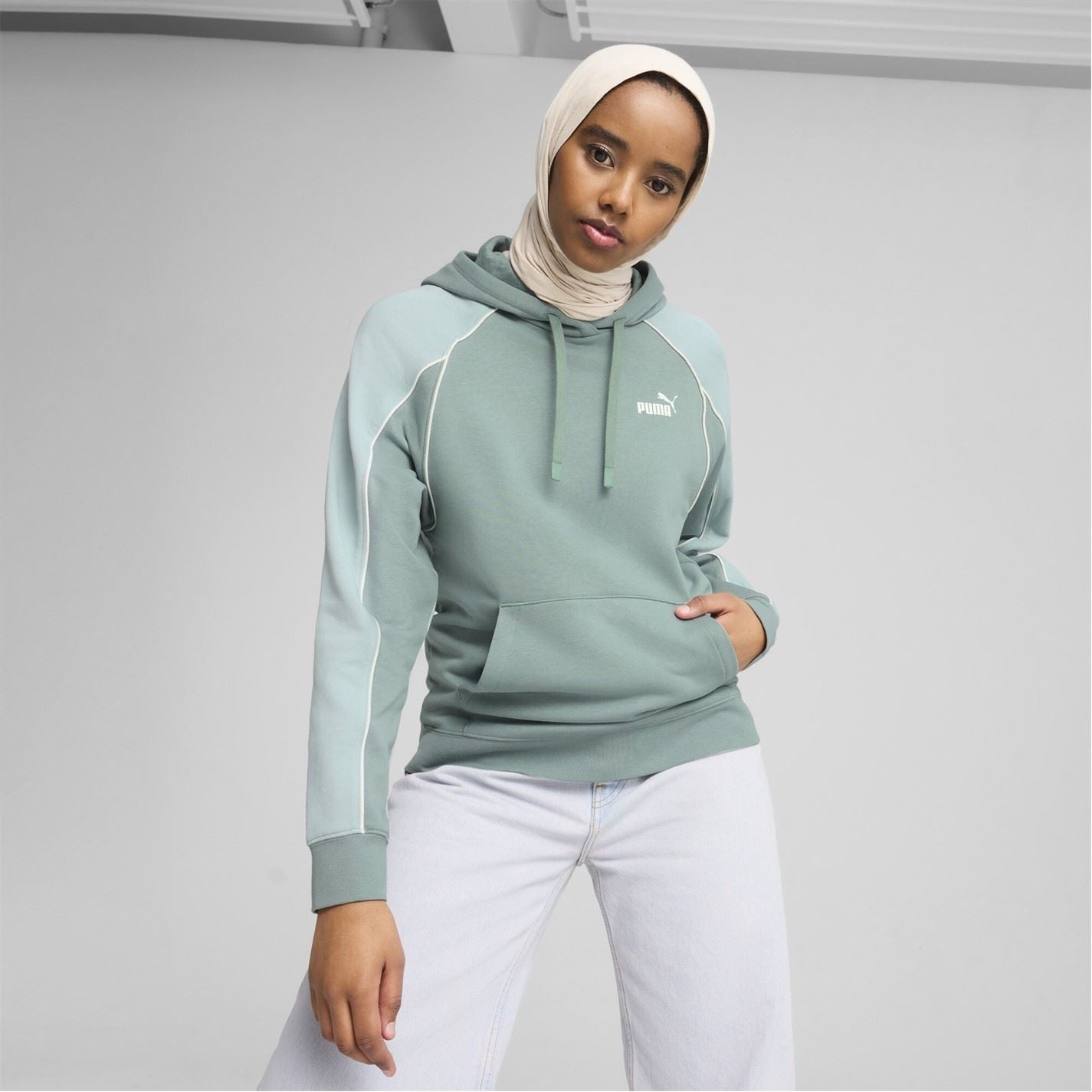 Puma Hooded Regular Fit Long Sleeve Sweatshirt