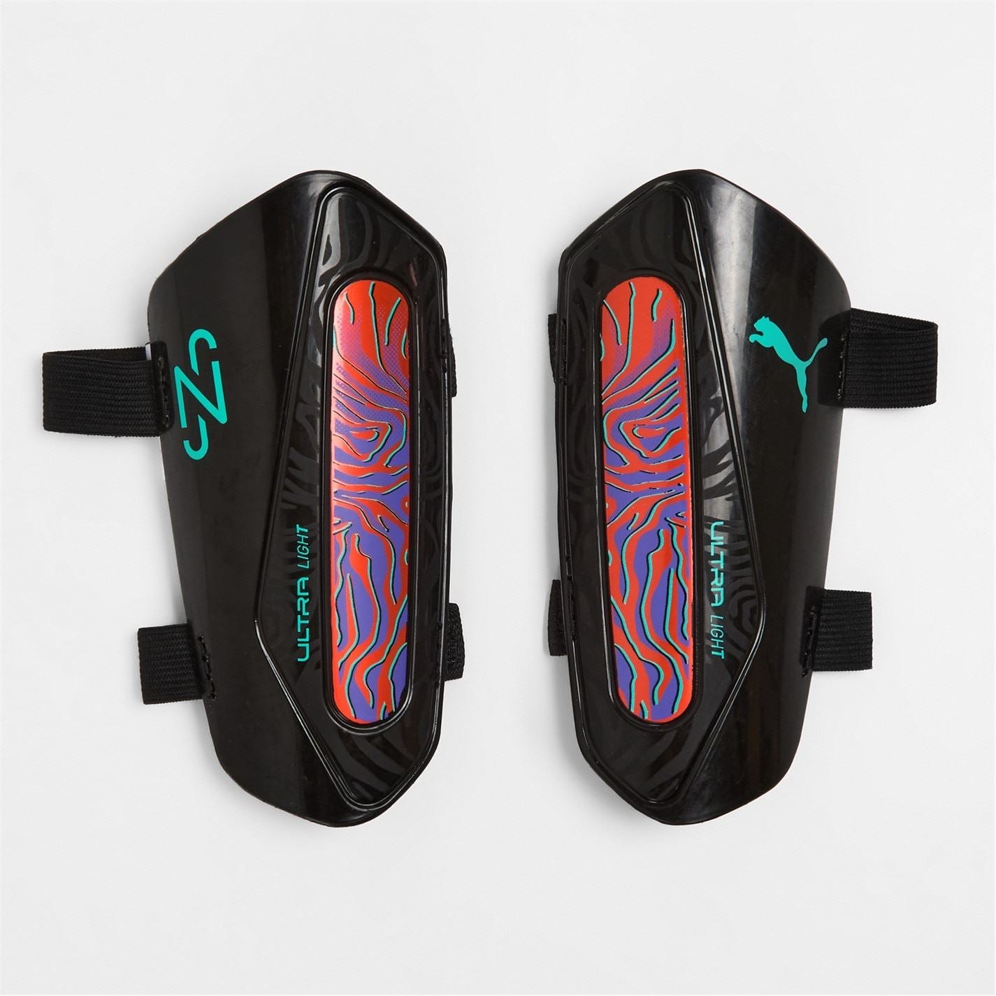 Puma Ultra Light Football Shin Guard