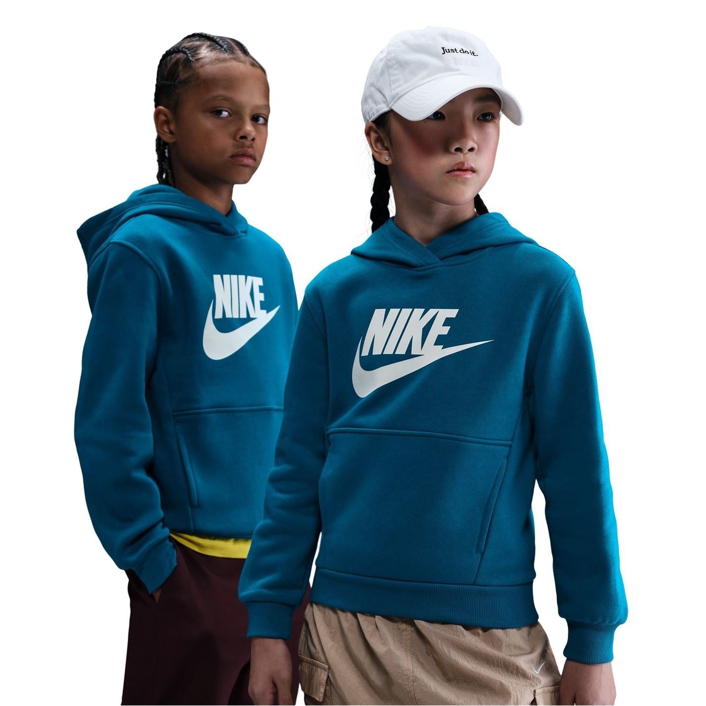 Nike Kids Long Sleeve Regular Fit Sweatshirt