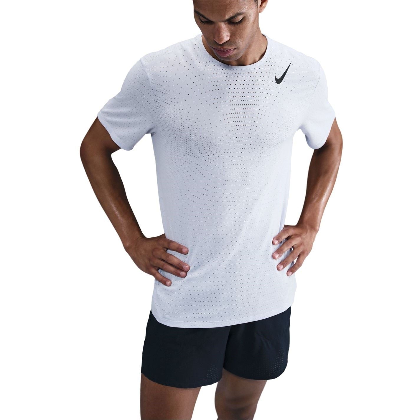 Nike Aroswift Crew Neck Regular Fit T-Shirt