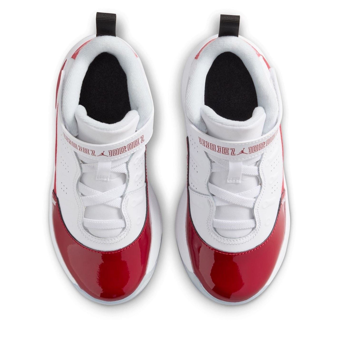 Air Jordan Max Aura Basketball Trainers