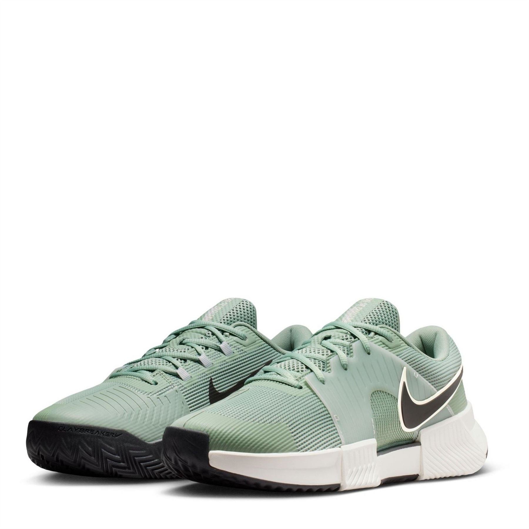 Nike Challenge 1 Low Top Lace-Up Sneakers