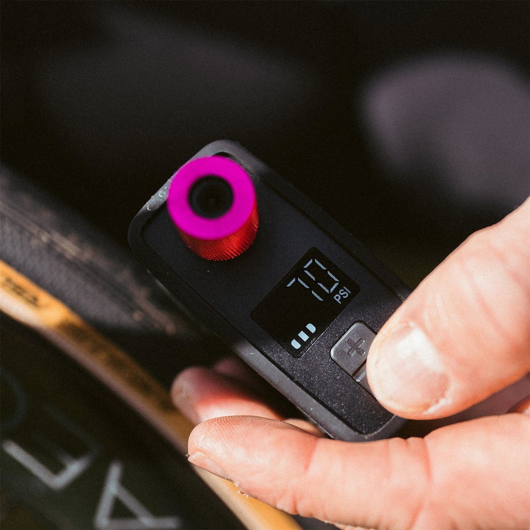 Muc-Off Off Airmach Mini Inflator Pro