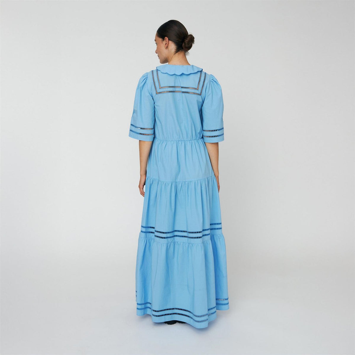 Stella Nova Nova Maxi Dress With Short Sleeves And Artworks   Blue Coral