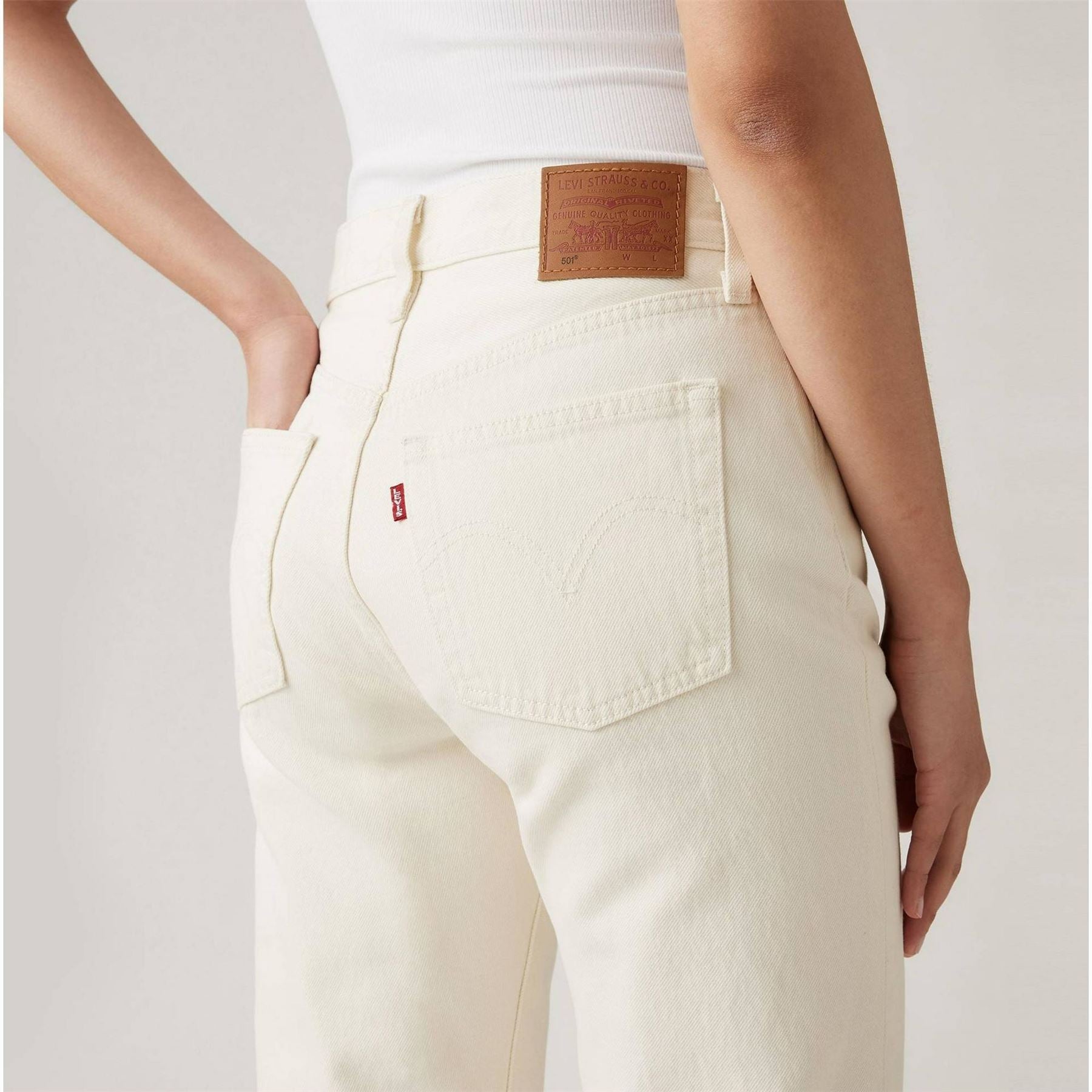 Levis 501 Cropped Mid Rise Cotton Straight Leg Jeans