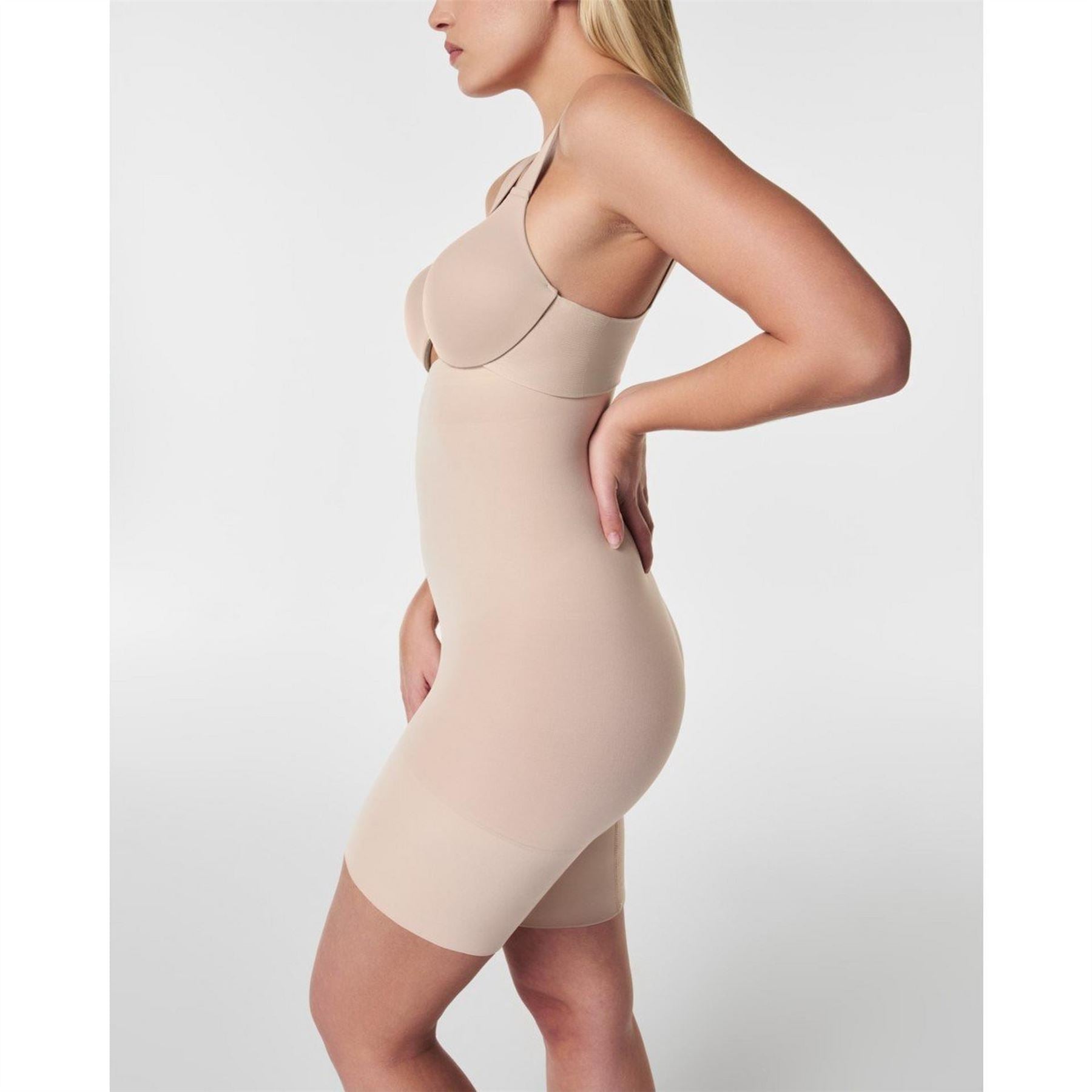 Spanx Seamless Shaping Medium Control High Waisted Shorts
