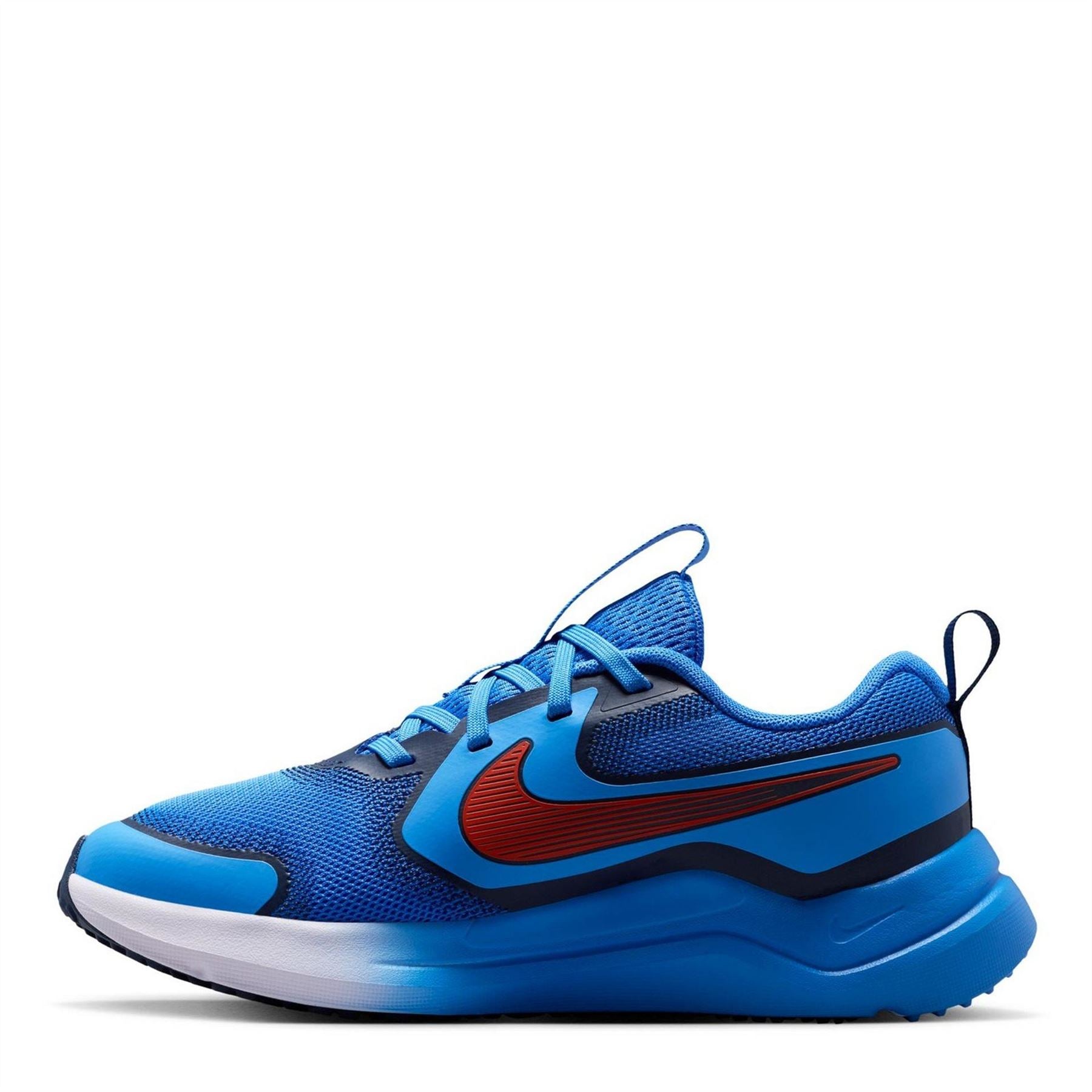 Nike Cosmic Runner Juniors Lace-Up Low Top Sneakers