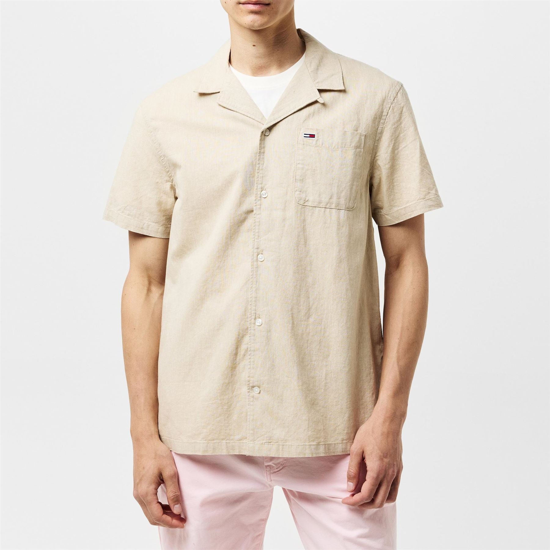 Tommy Jeans Collared Neck Short Sleeve Regular Fit Shirt