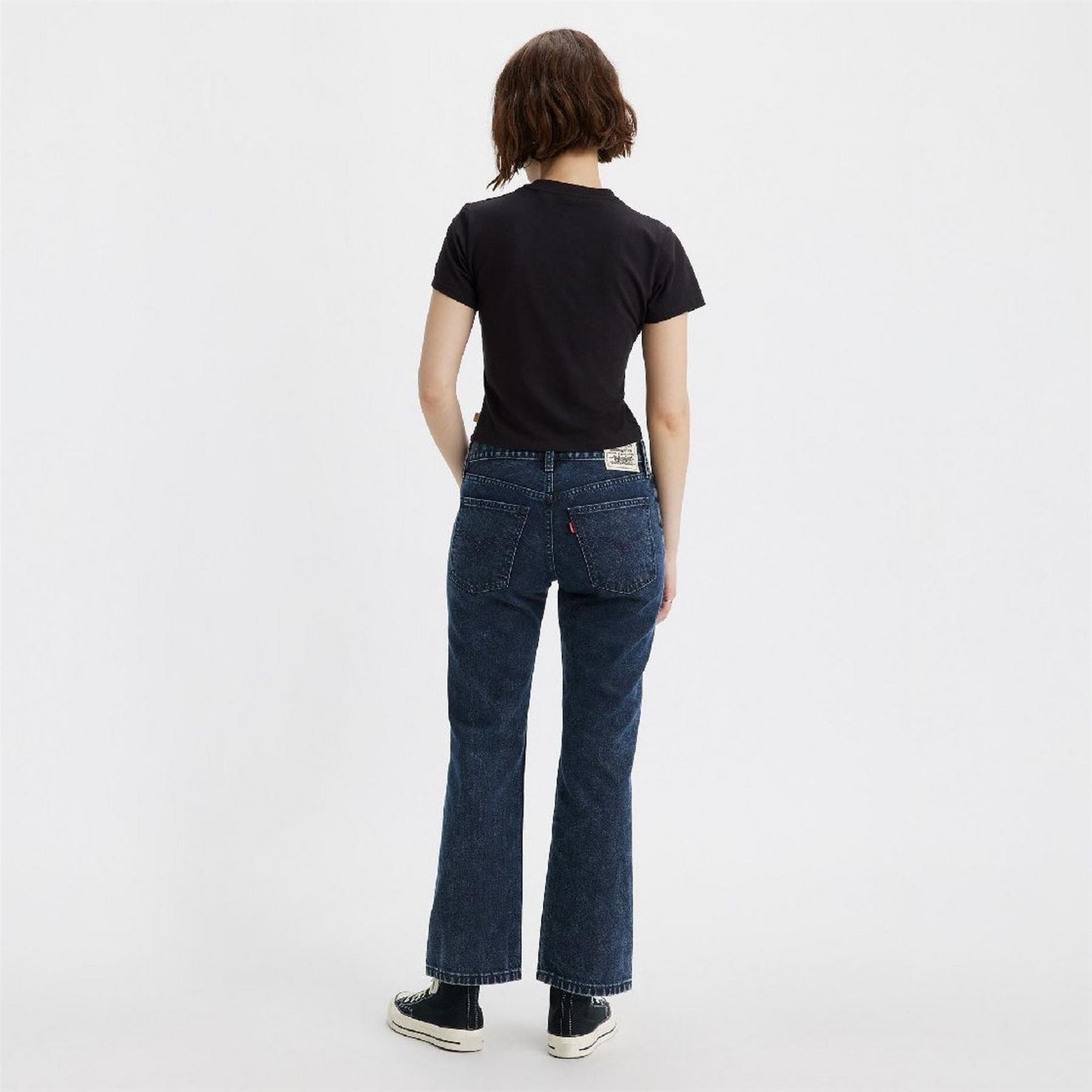 Levis Mid Rise Straight Leg Jeans