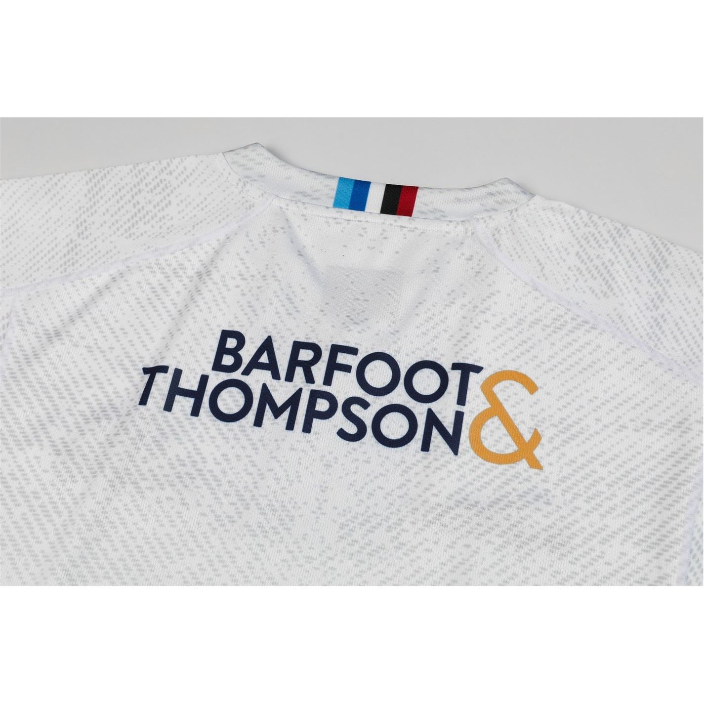 Classic Sportswear Notched Neck Athletic Regular Fit Top