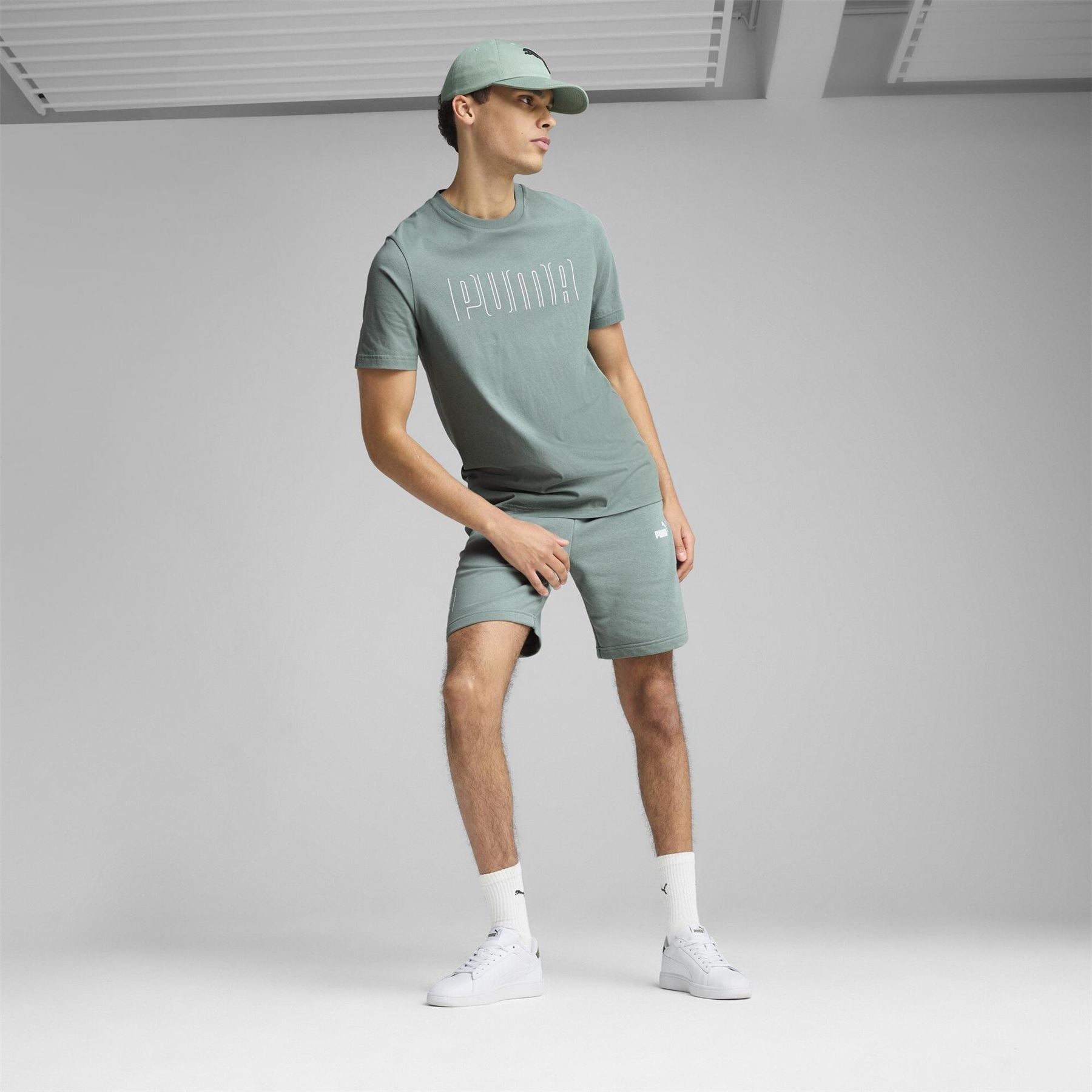 Puma Mens Sport Graphic Shorts 9 Tr Jogger Shorts