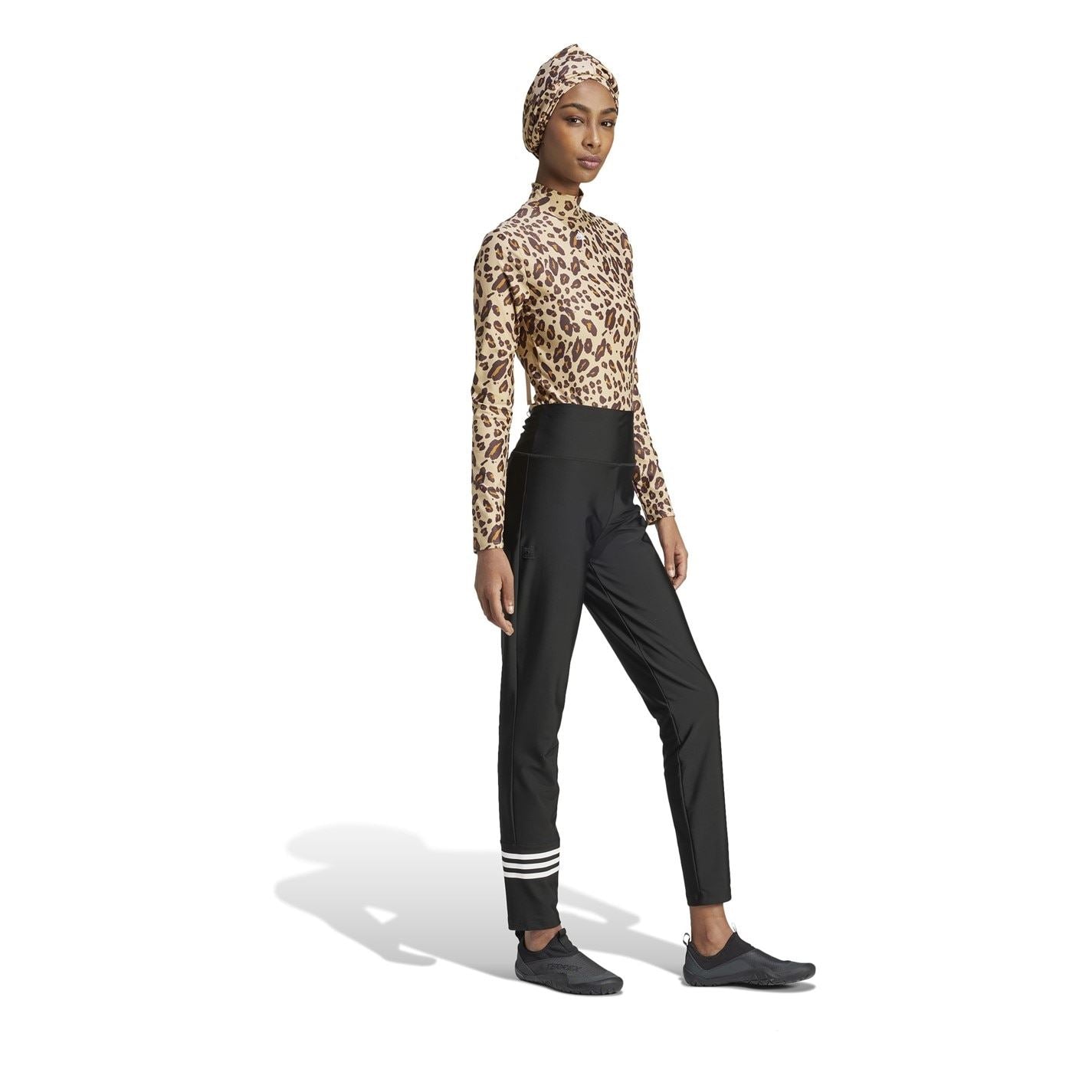 adidas Womens Solid   Animal Print Reversible Turban