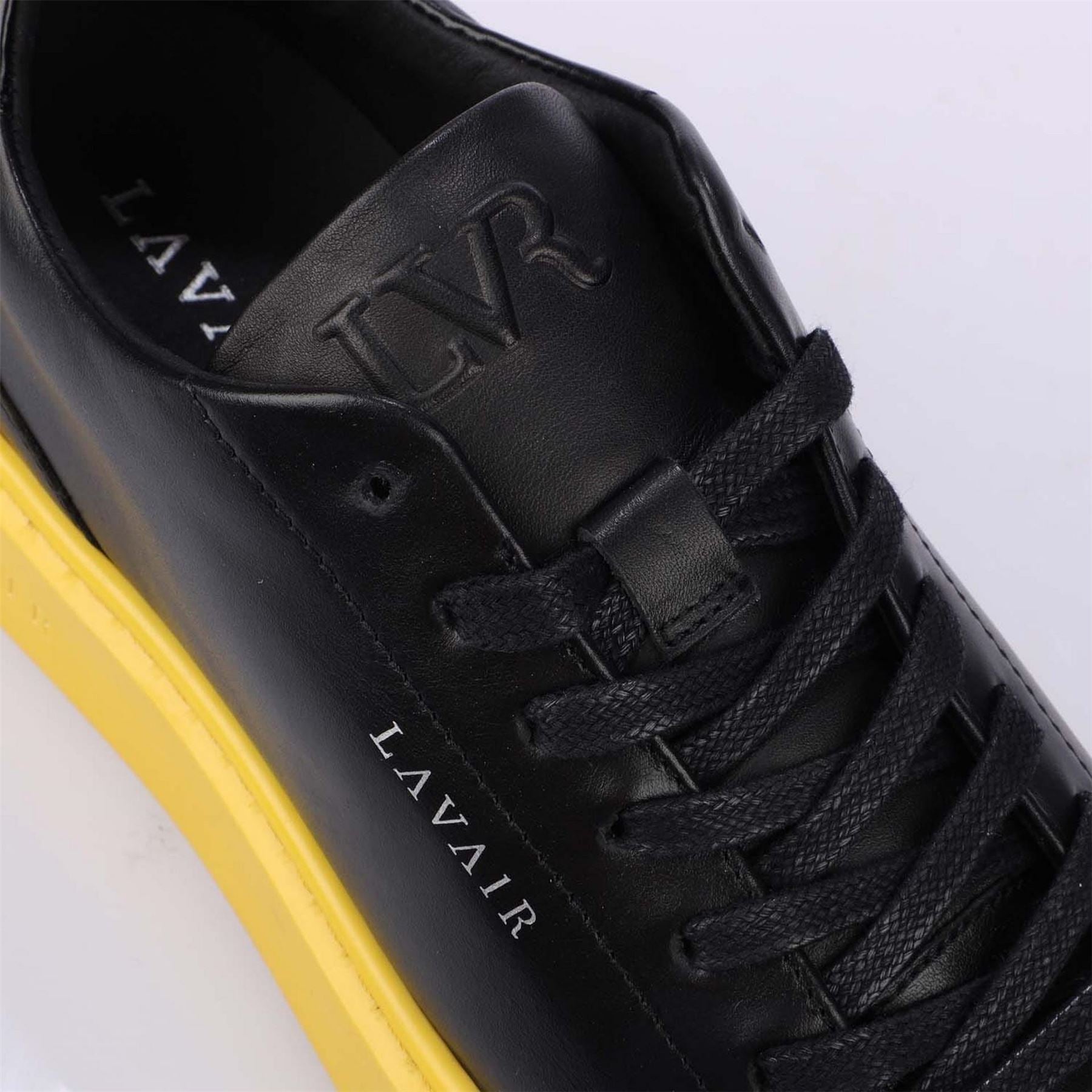 Lavair Trainers
