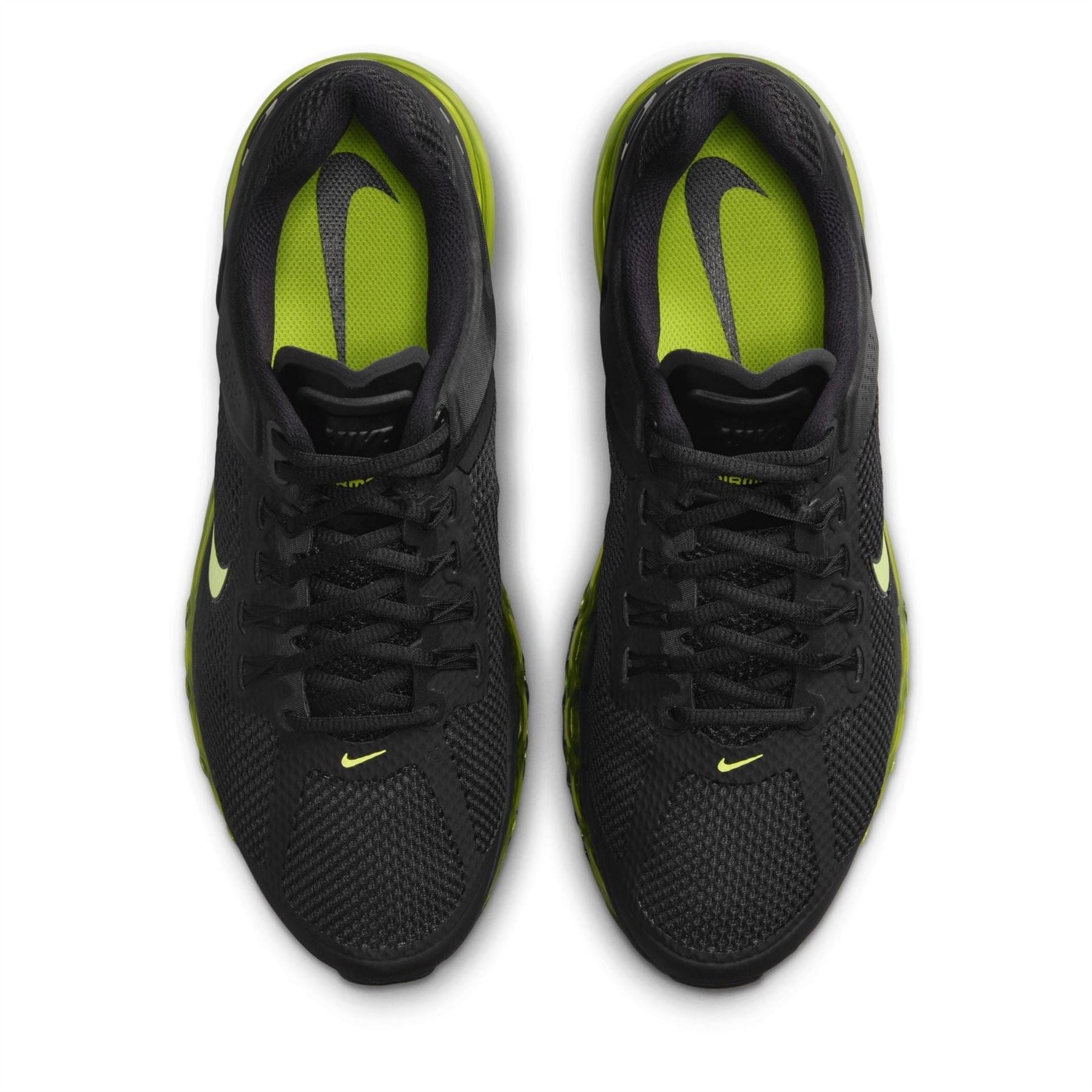 Nike Air Max 2013 Low Top Sneakers