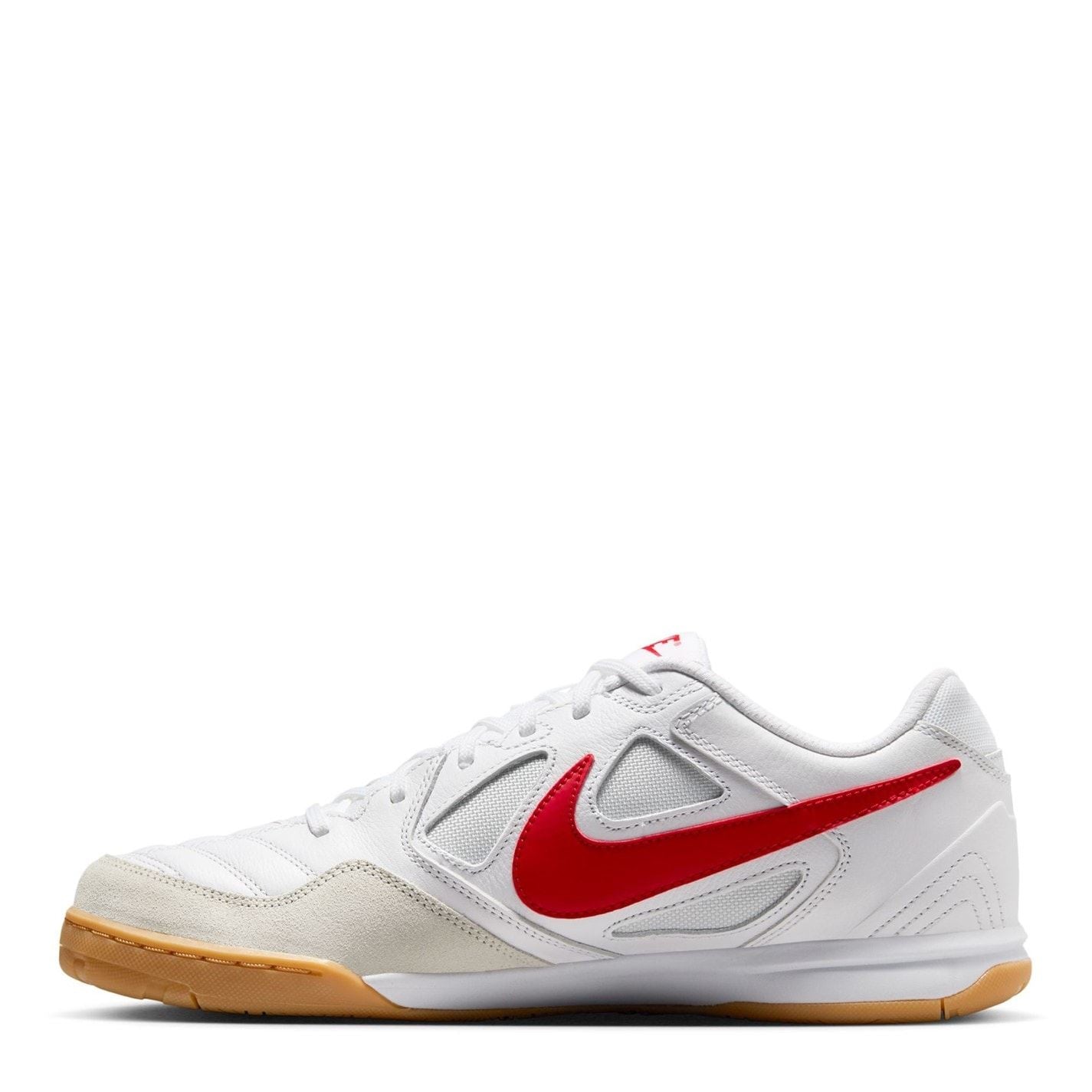 Nike Gato Low Top Round Toe Sneakers
