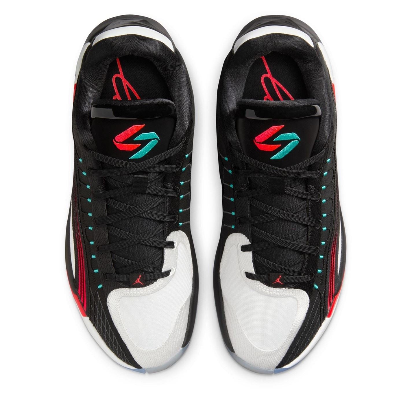 Air Jordan Luka 4 Low Top Round Toe Flat Heel Sneakers