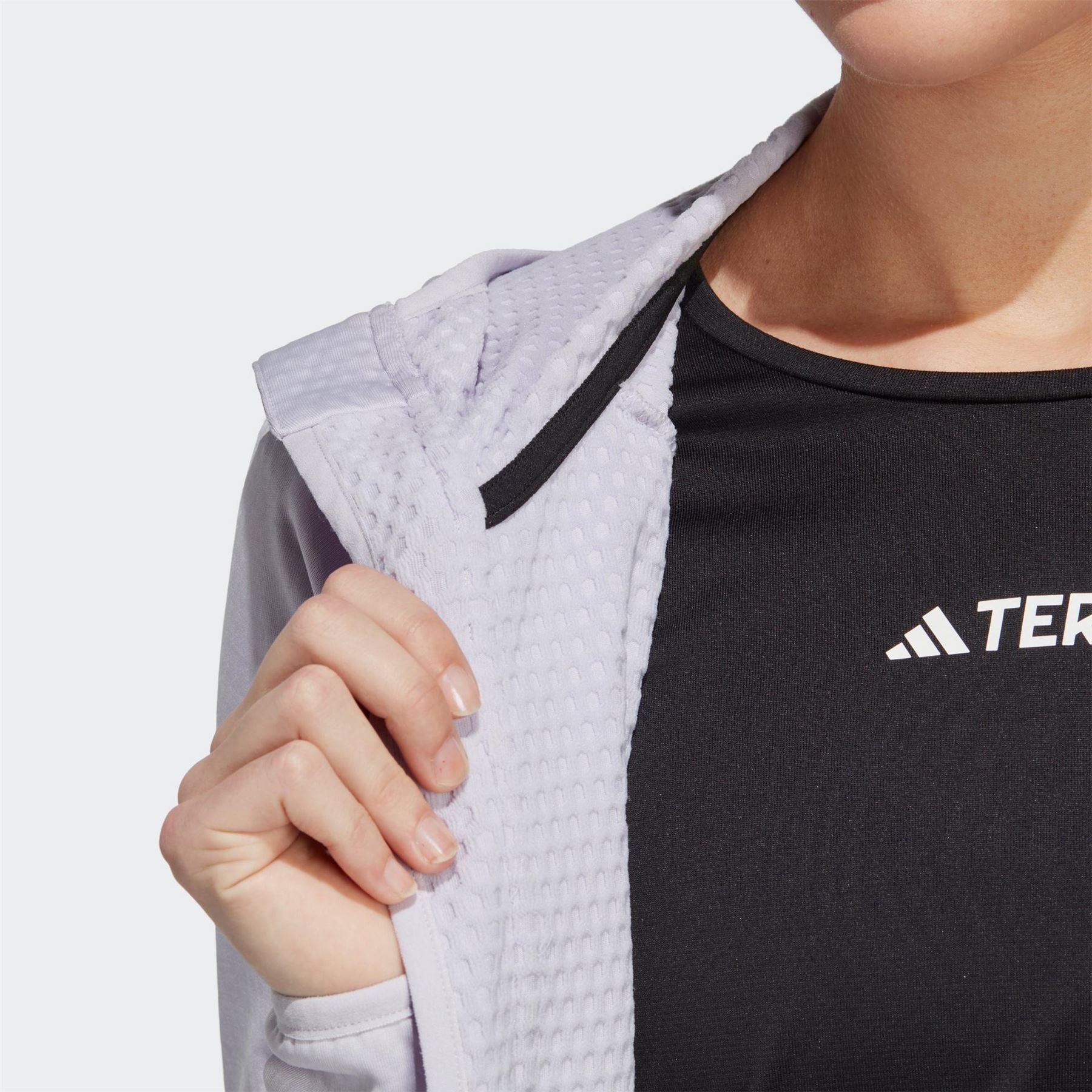 adidas Tech Flooce Light Hooded Hiking Jacket Wome