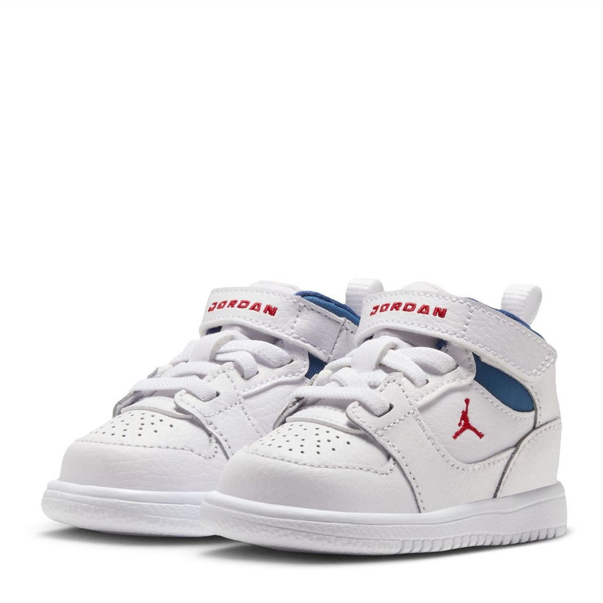 Air Jordan Court Con Mid In64