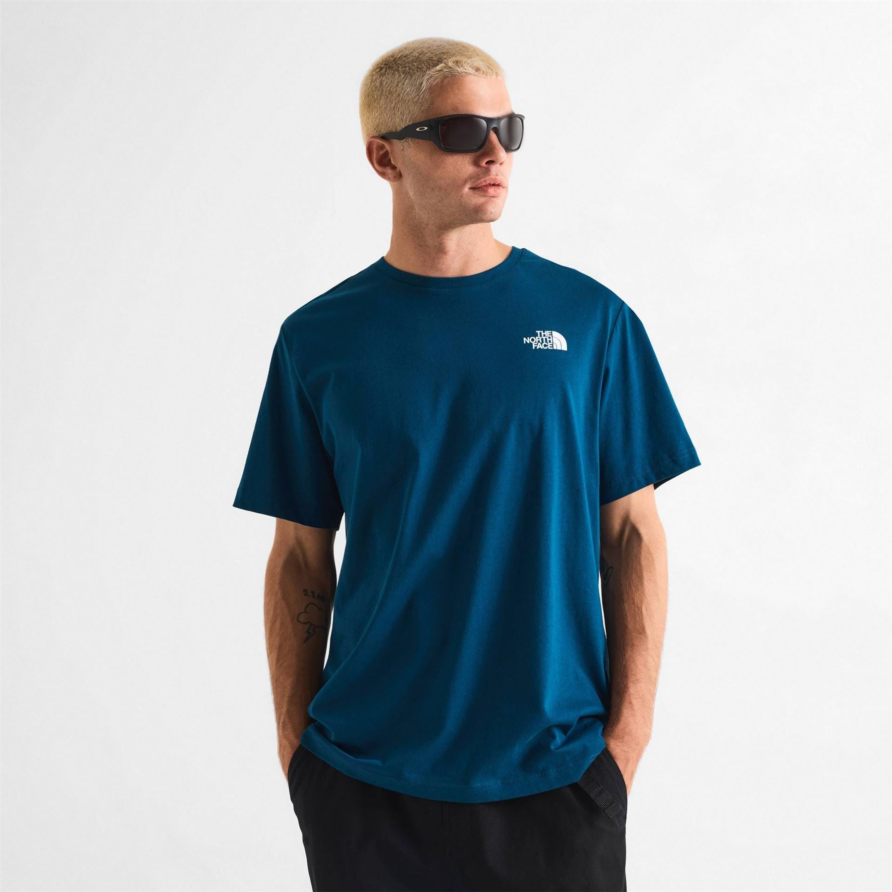 The North Face Mens Never Stop Exploring Regular Fit T-Shirt