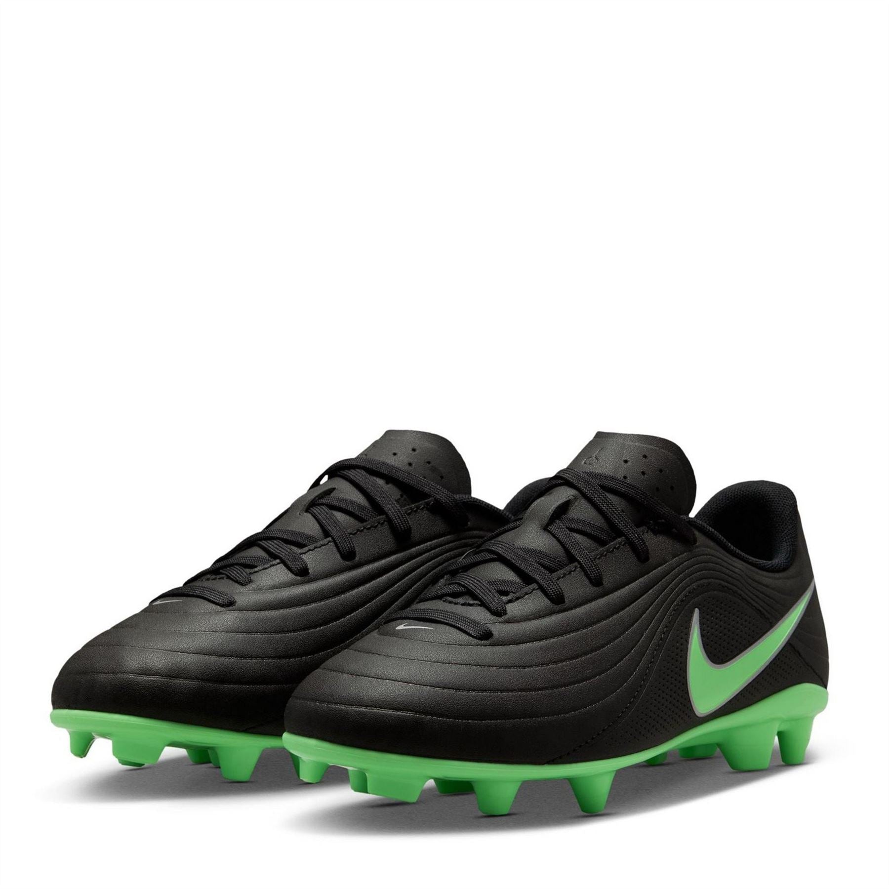 Nike Tiempo Club Firm Ground Low Top Sneakers