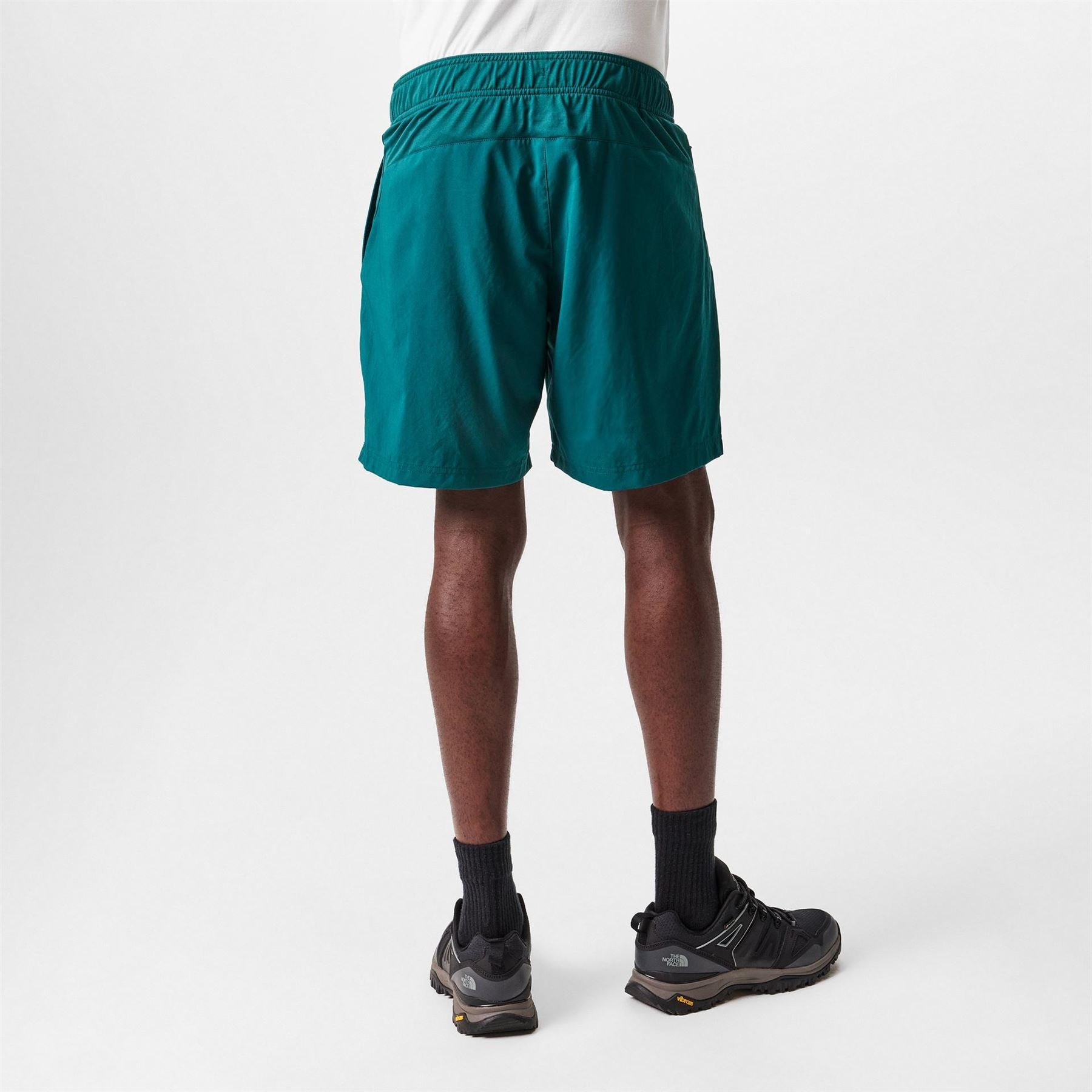 The North Face 247 Woven Shorts