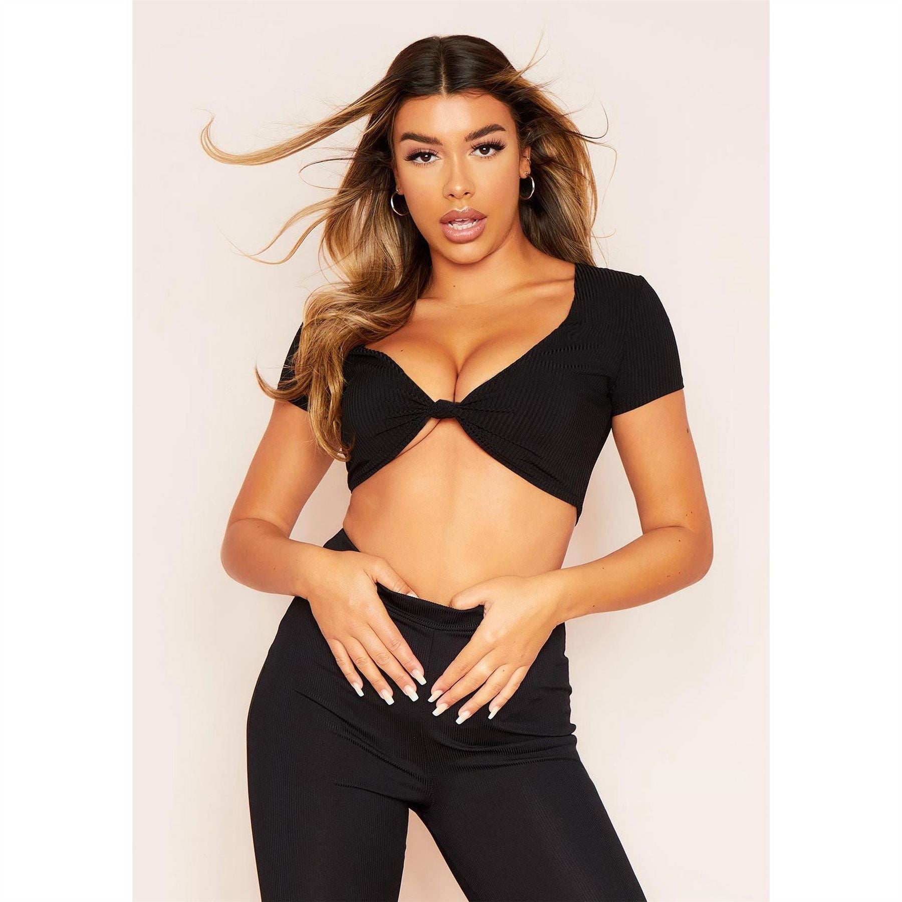 Missy Empire Knot Front Cap Sleeve Crop Top