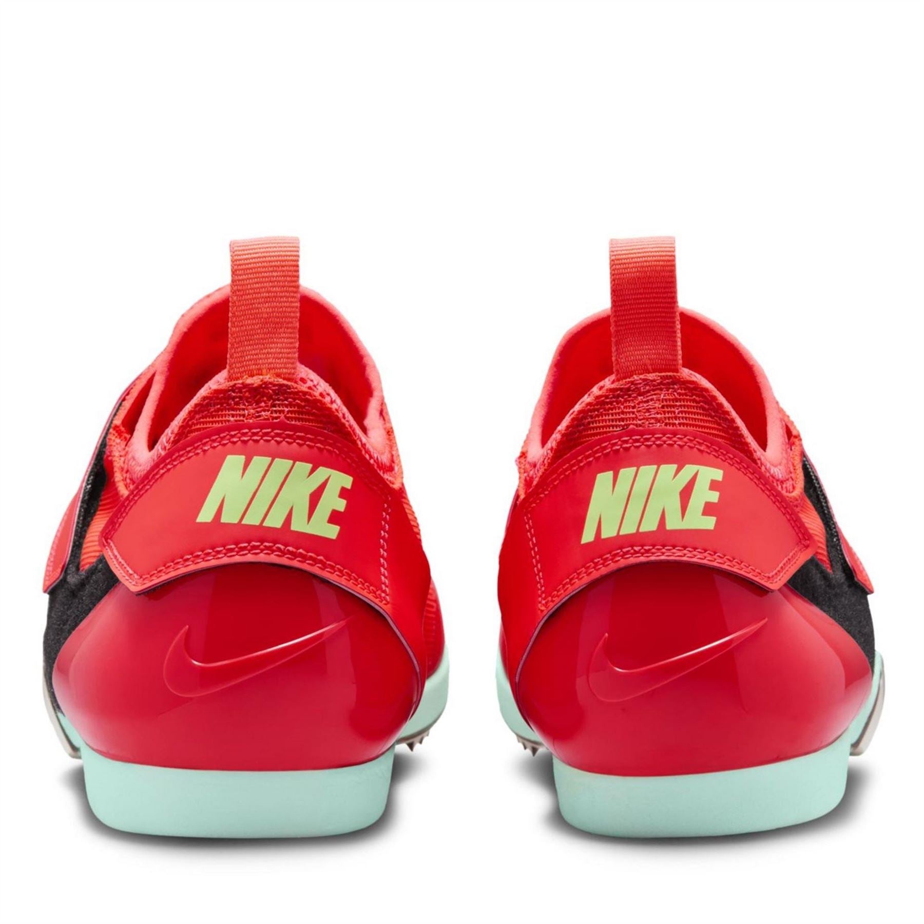 Nike Pole Vault Low Top Sneakers