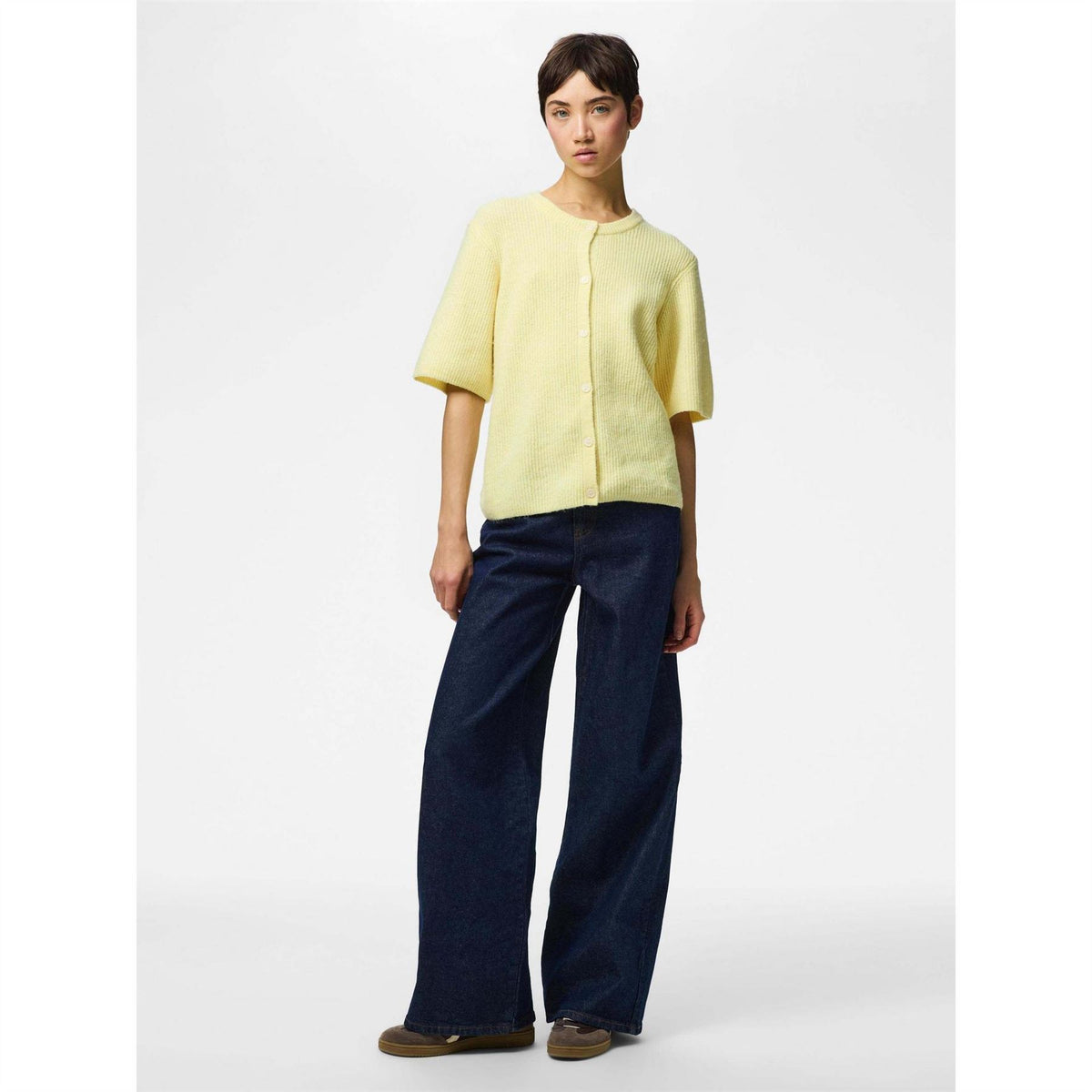 Pieces O-Neck Short Sleeve Button Placket Sweater