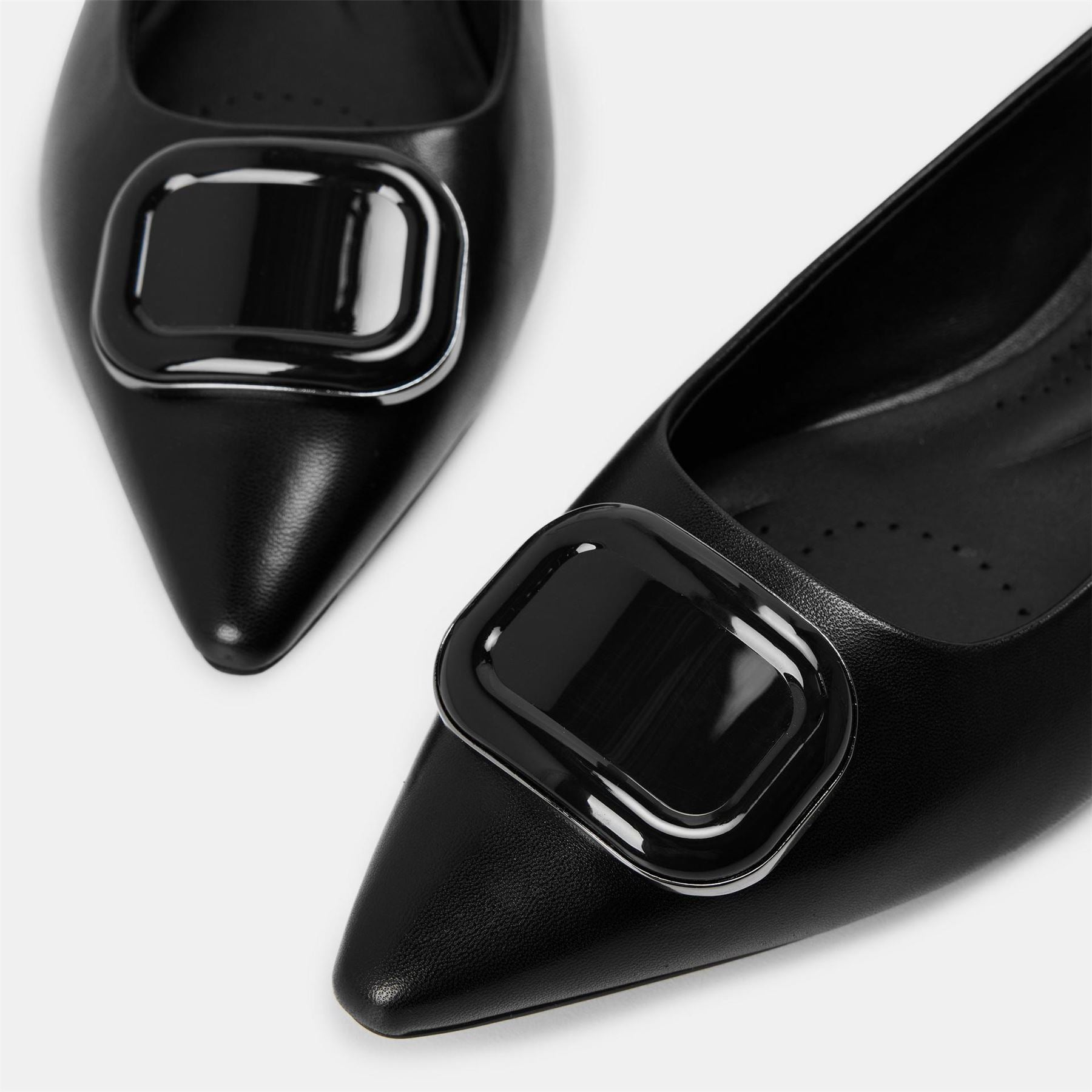 Clarks Sensa15 Trim Slingbacks