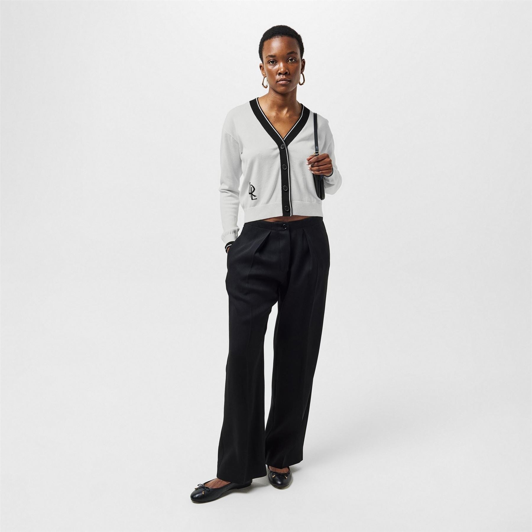 Lauren by Ralph Lauren Cropped Relaxed Fit V-Neck Sweater
