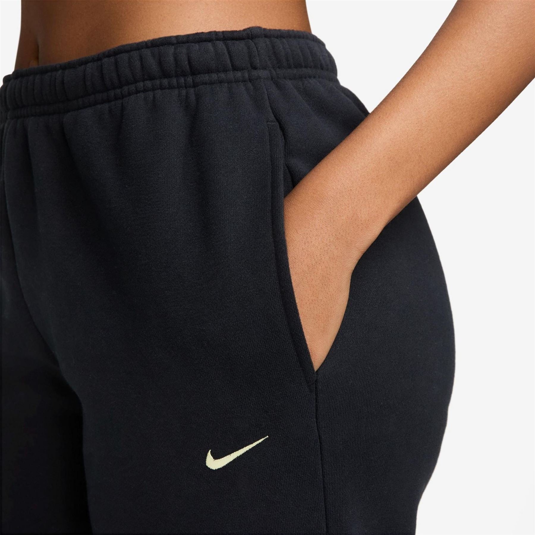 Nike Womens Sportswear Phoenix Fleece Mid Rise Sweatpants