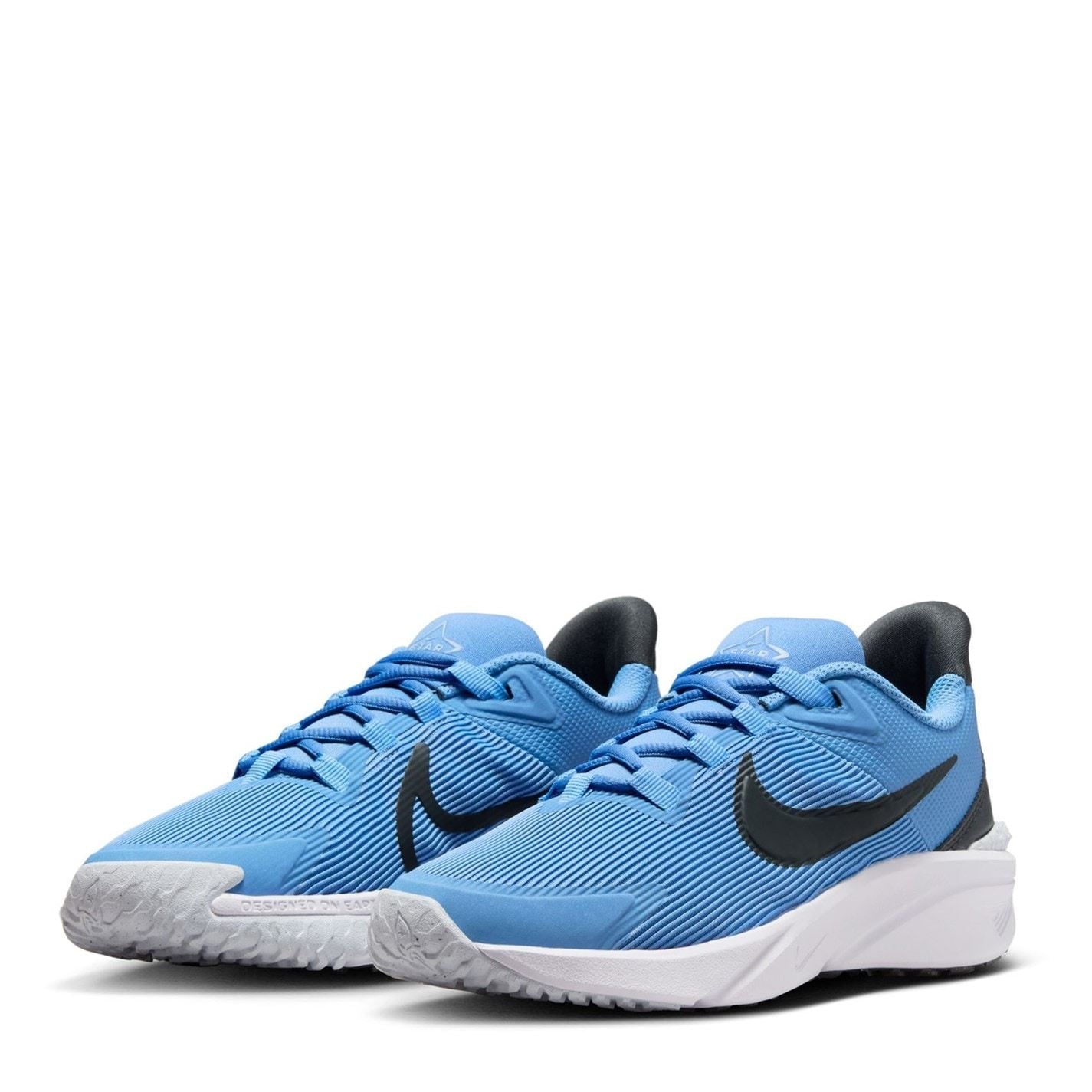 Nike Star Runner 4 NN Low Top Running Sneakers
